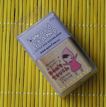 สแตมป์ยางด้ามไม้ Don't touch 2.8x2.8ซม