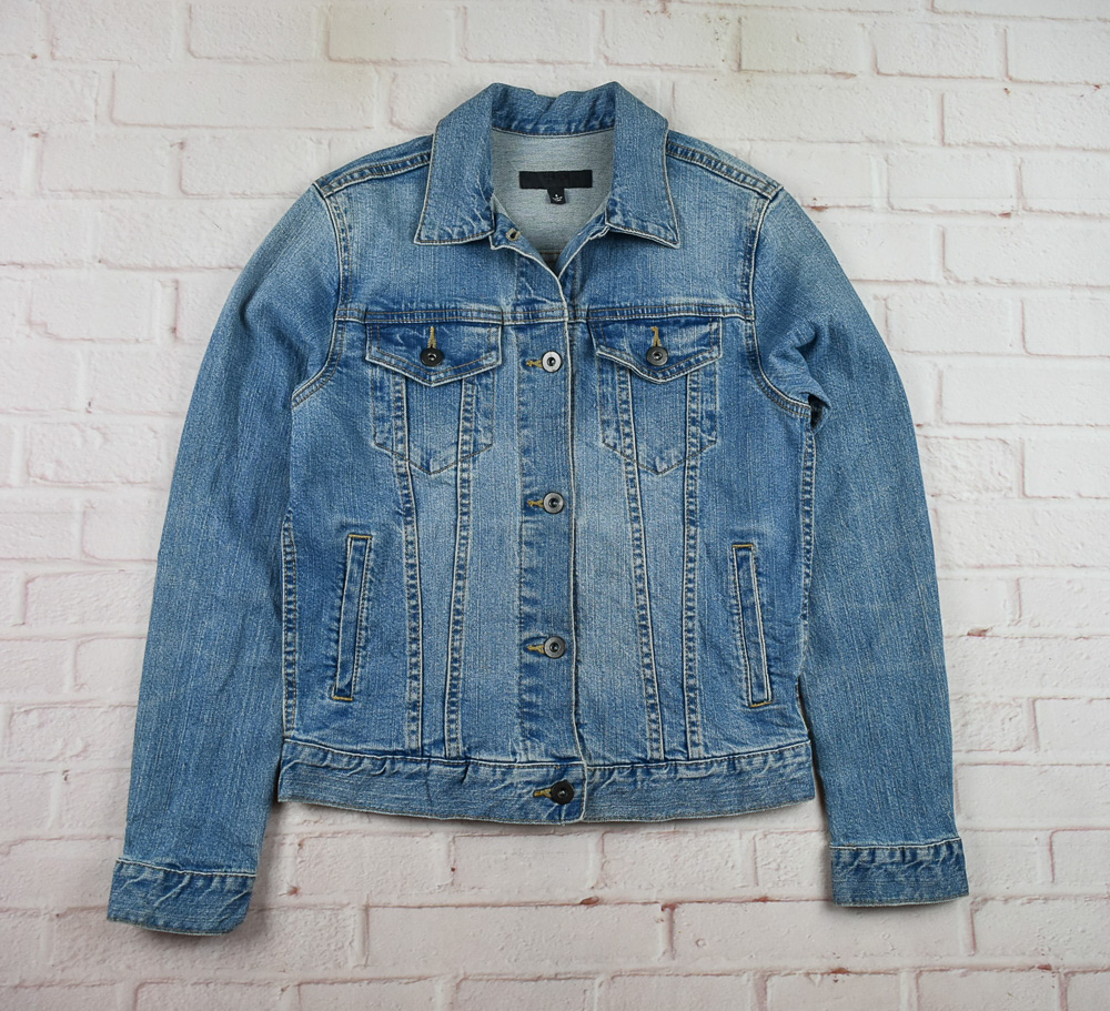 UNIQLO®แท้ อก 33 เสื้อแจ็คเก็ตยีนส์หญิง ยูนิโคล่ สียีนส์ เสื้อแขนยาว เนื้อผ้าดี