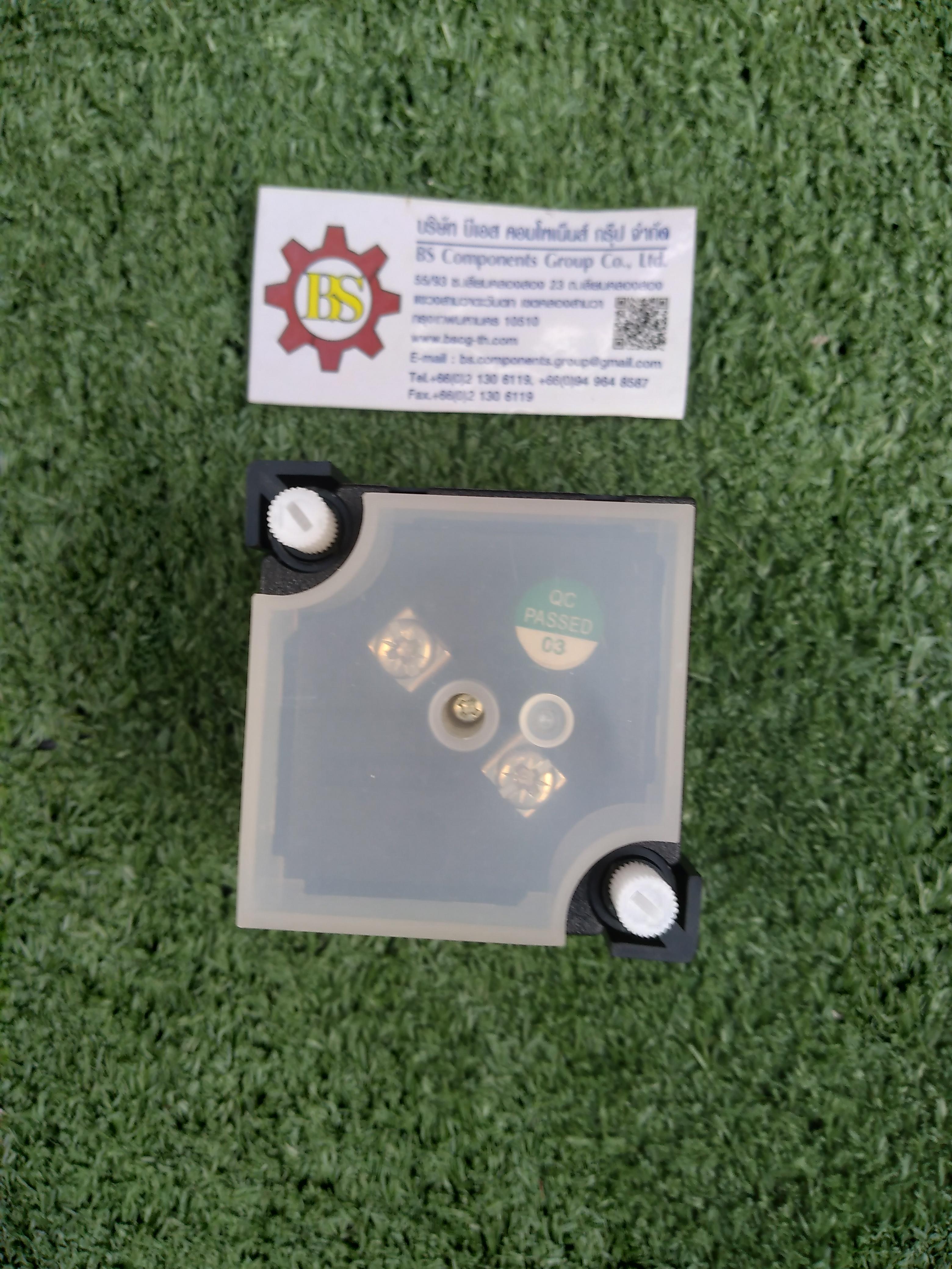 SHINOHAWA : AC Volt Meter 300V CA-72 72x72mm