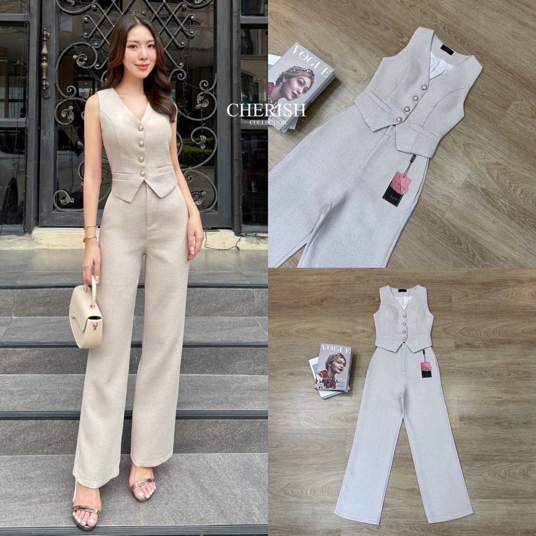 Set ผ้าทวิตเนื้อนุ่ม เกรดพรีเมียม ตัวเสื้อครอบพอดีเอว แต่งกระดุมหรู แมทกางเกงเอวสูงใส่แล้วดูสูงเพรียว กระเป๋า 2 ข้างใช้งานได้จริง สวยดูแพง ปังมากคร่า