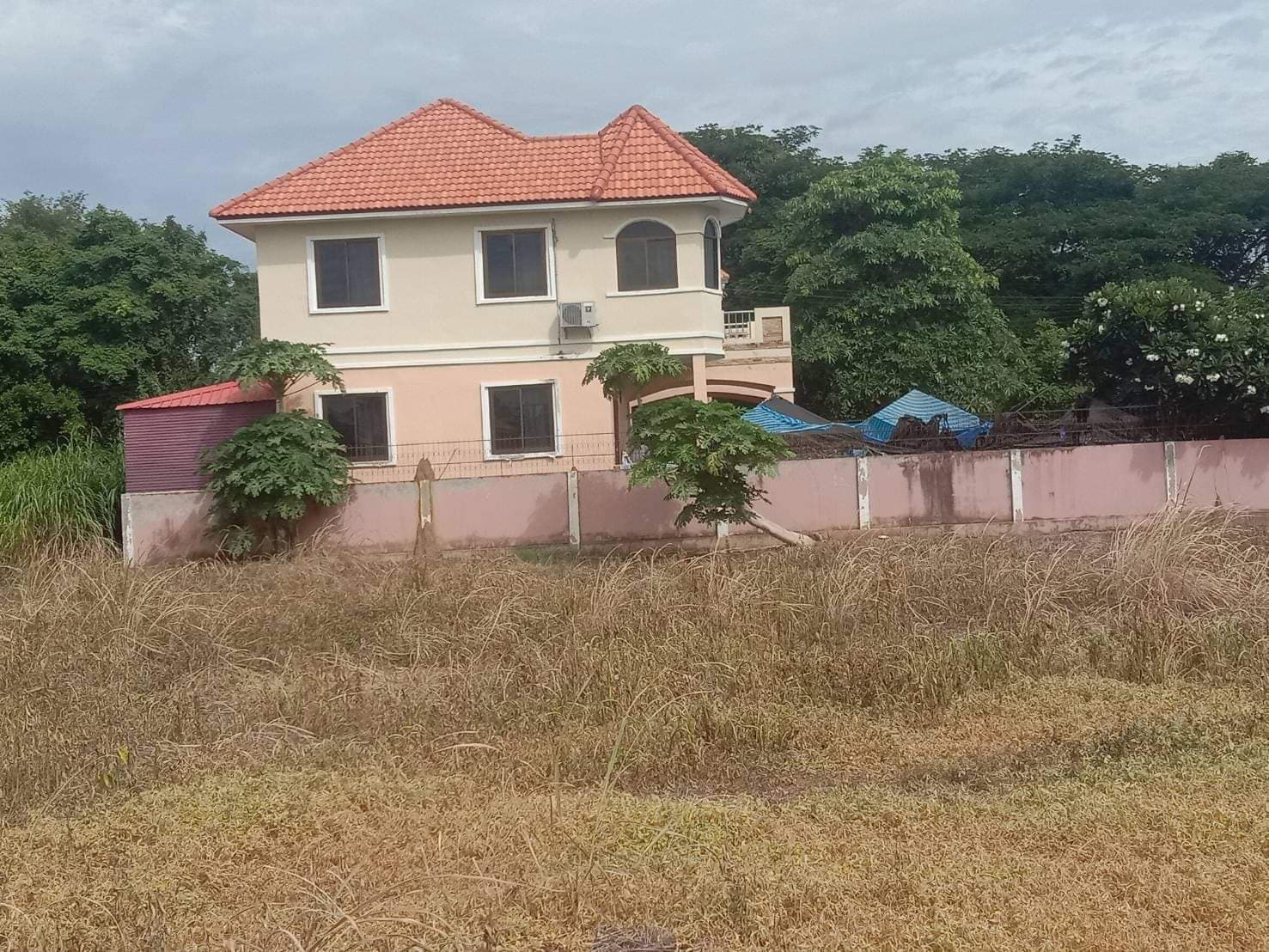 ขายที่ดินสวยราคาถูกที่สุดเมืองนครสวรรค์ติดหมู่บ้านจัดสรรค์ปาริชาตแลนด์