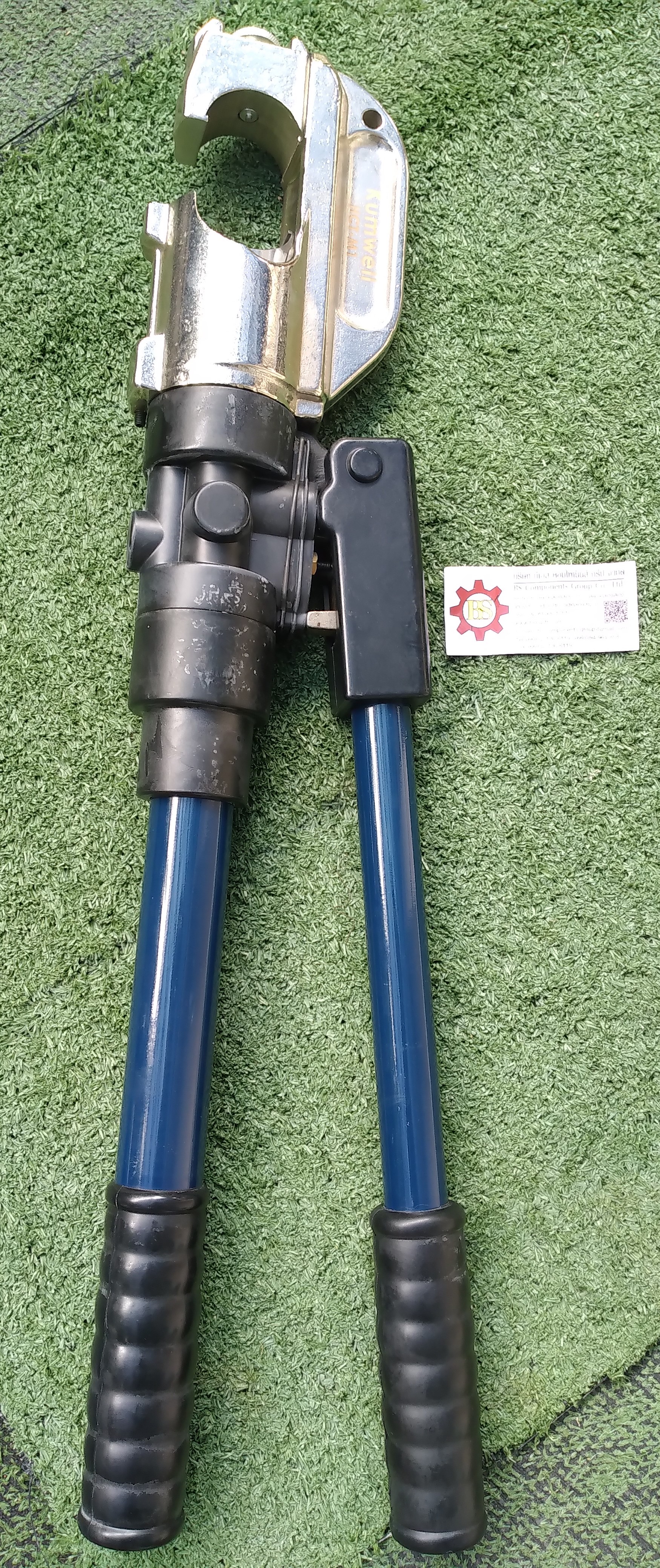 Kumwell : Hydraulic Crimping Tool HCT-M1 Crimping force 120 KN Stroke 42mm. Length 550mm.