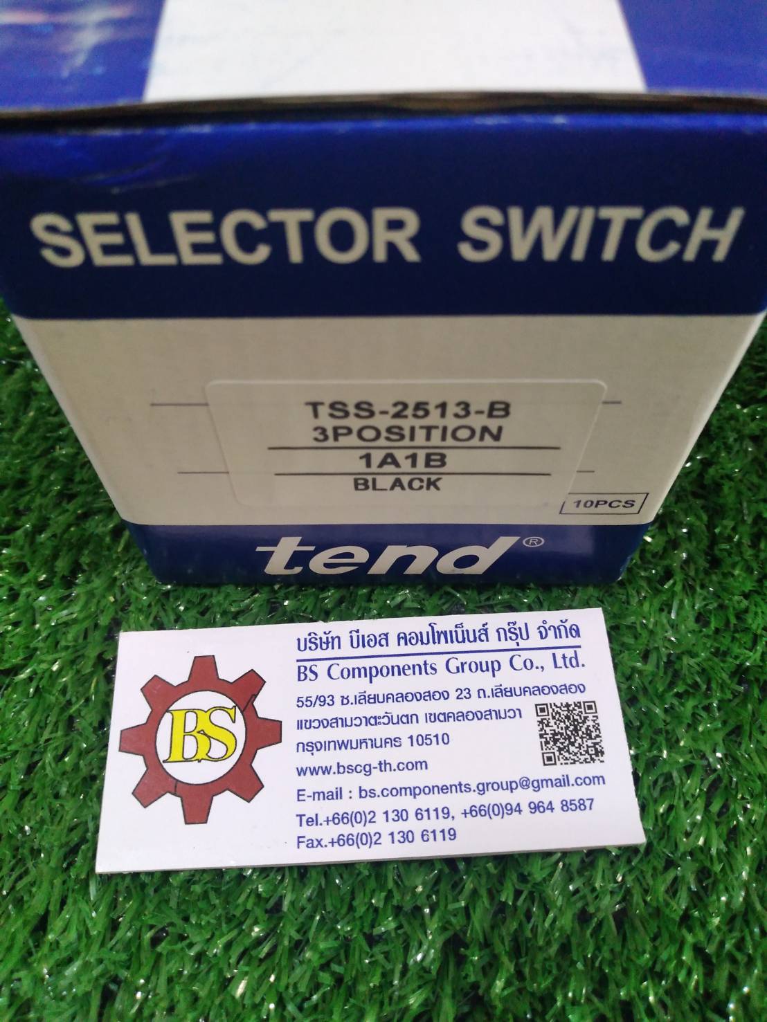 TEND : สวิทลูกศร TSS-2513-B 25mm. ON-OFF-ON สีดำ