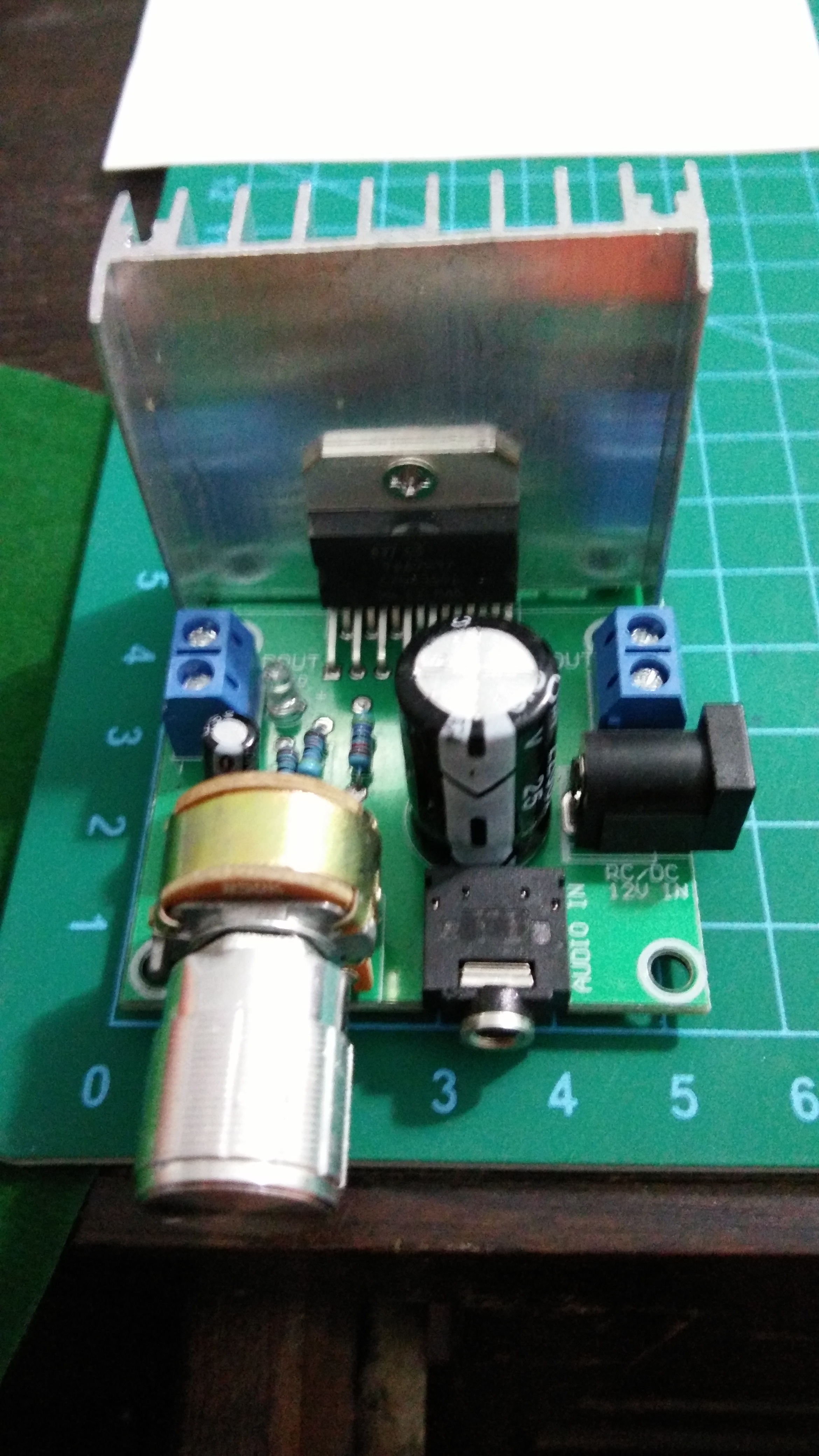 TDA7297 โมดูลเครื่องขยายเสียงดิจิตอลโมดูล / ชนิด / สองช่องไม่มีเสียงรบกวน 12V DC ชุดลำโพงชุดลำโพง
