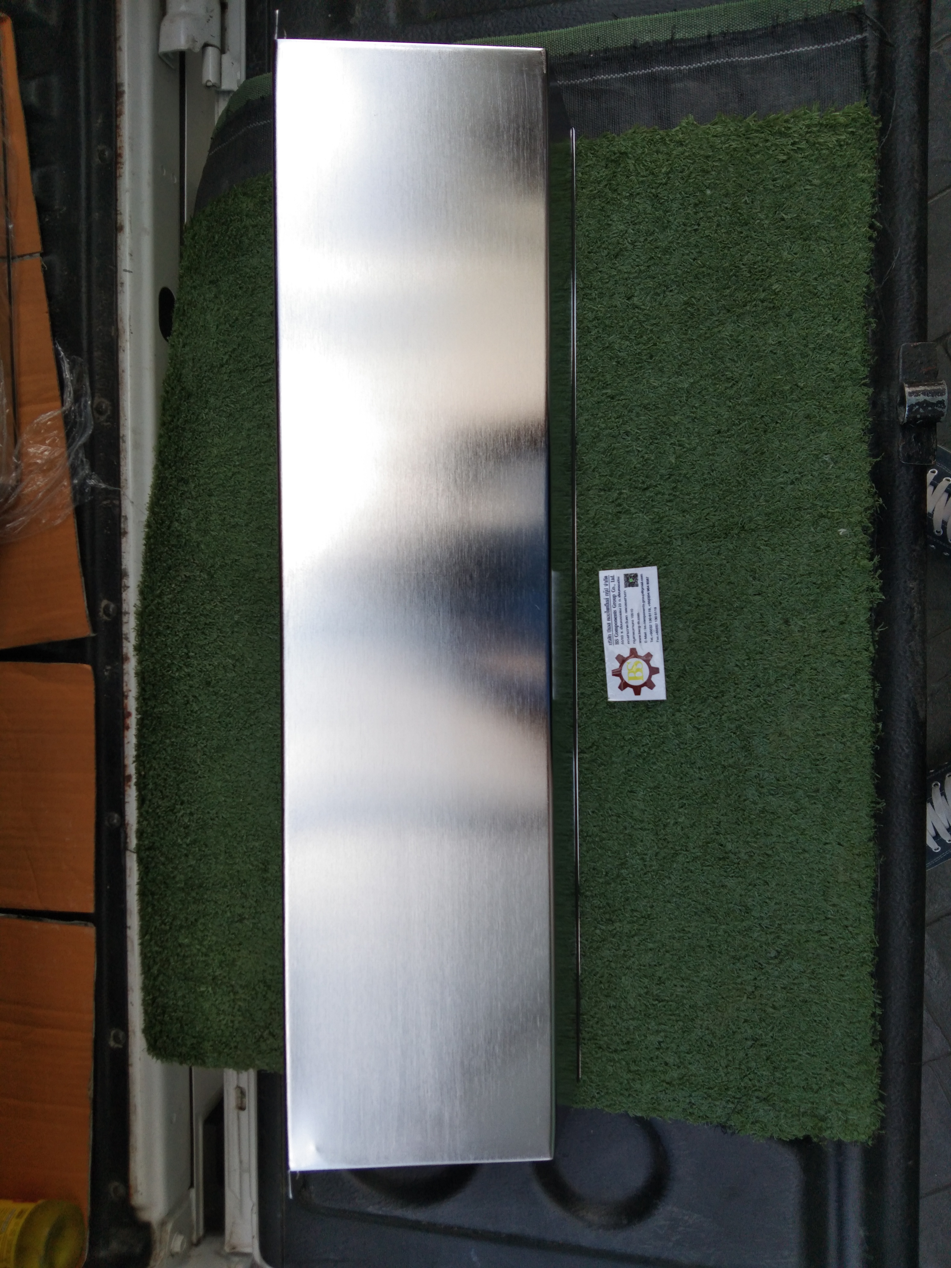 กล่องสแตนเลสด้านบนสโลป POWER PLUGS (A) W650xH150xD150mm.