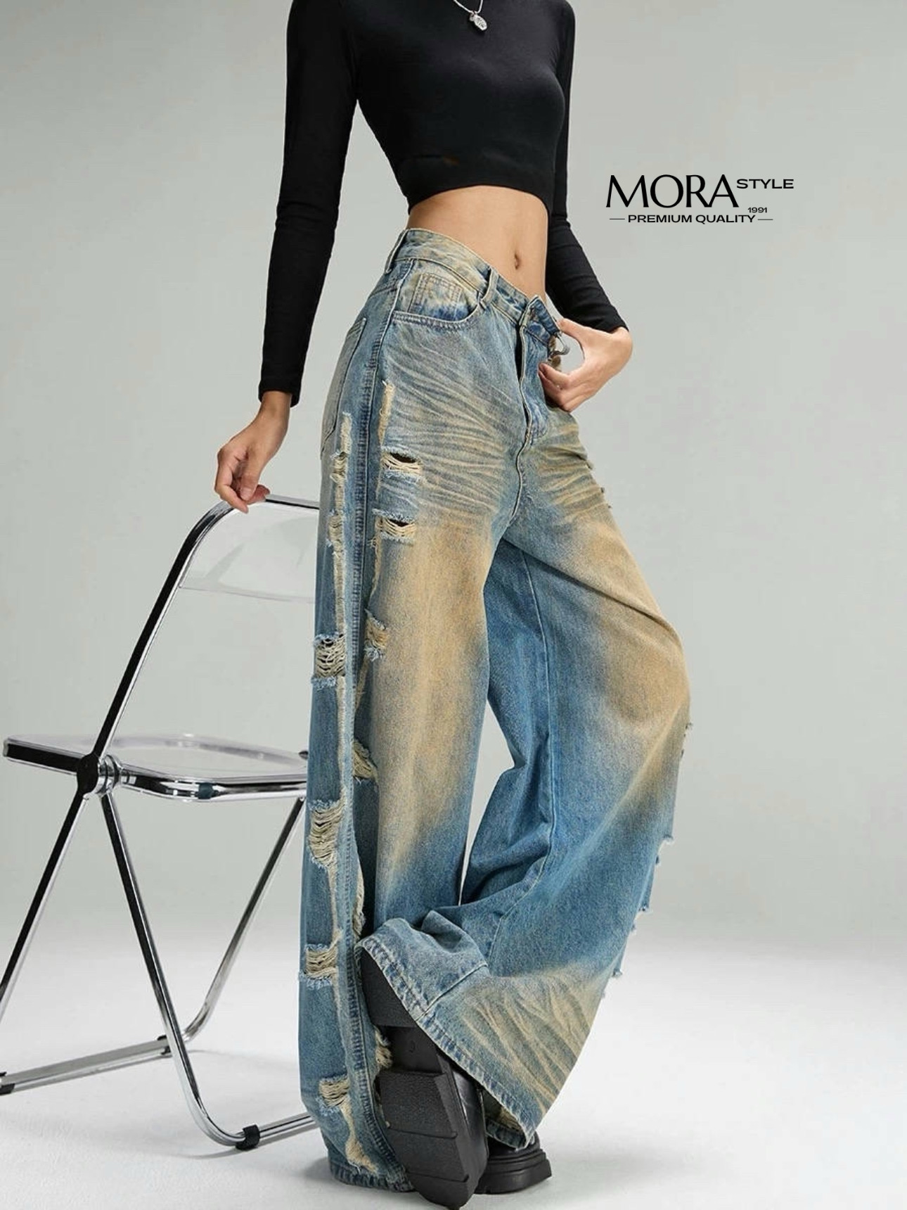 เซ็ต 2 ชิ้น เสื้อครอปแขนยาว ผ้ายืดหยุ่น งานสวยจึ้ง มาพร้อมกับกางเกงยีนส์เอวสูงขากระบอก ฟอกสี แต่งขาดด้านข้าง สายเท่ๆคูลๆแนะนำรุ่นนี้เลยค่าา