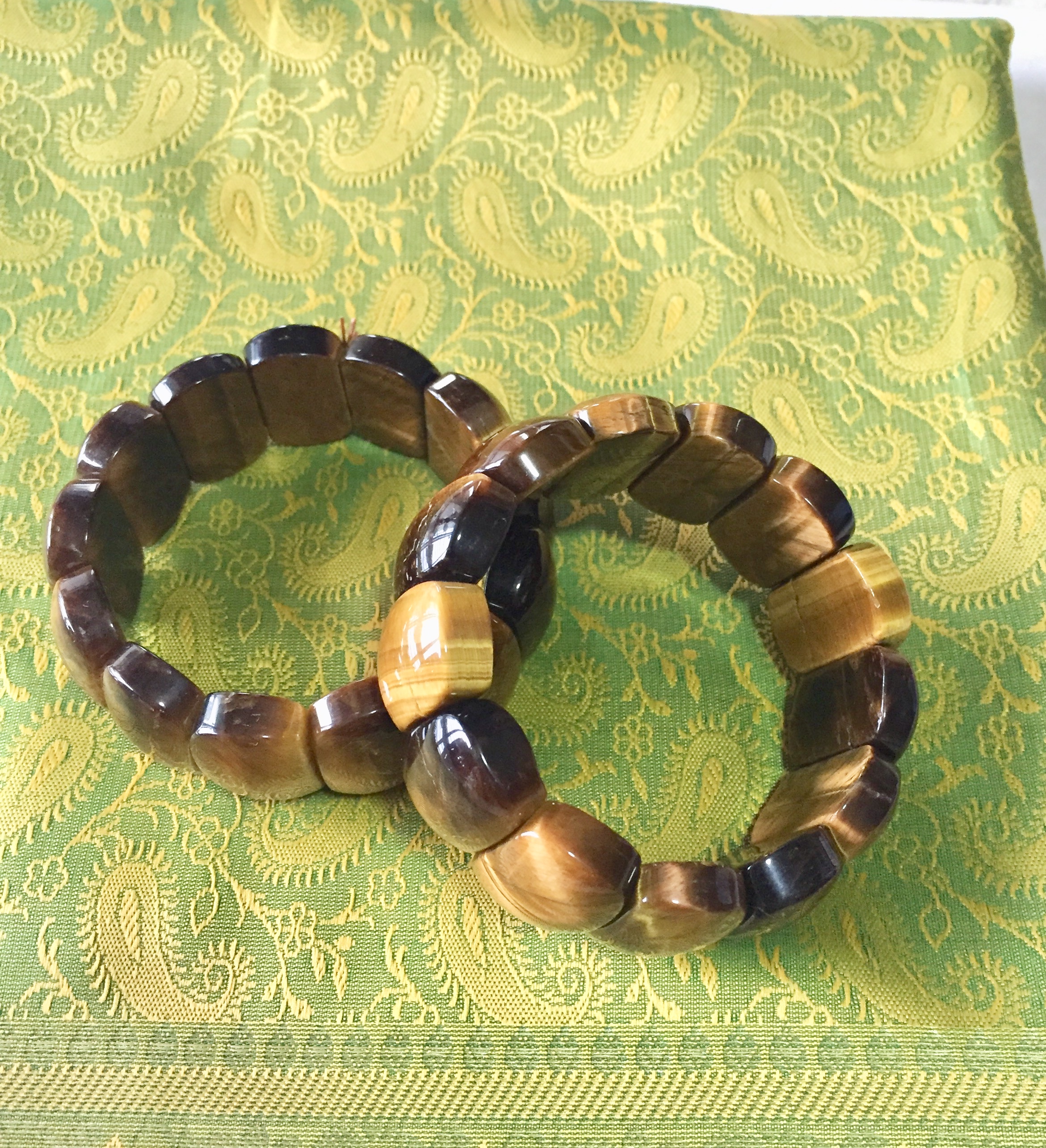 พลอยตาเสือ Tiger's Eye