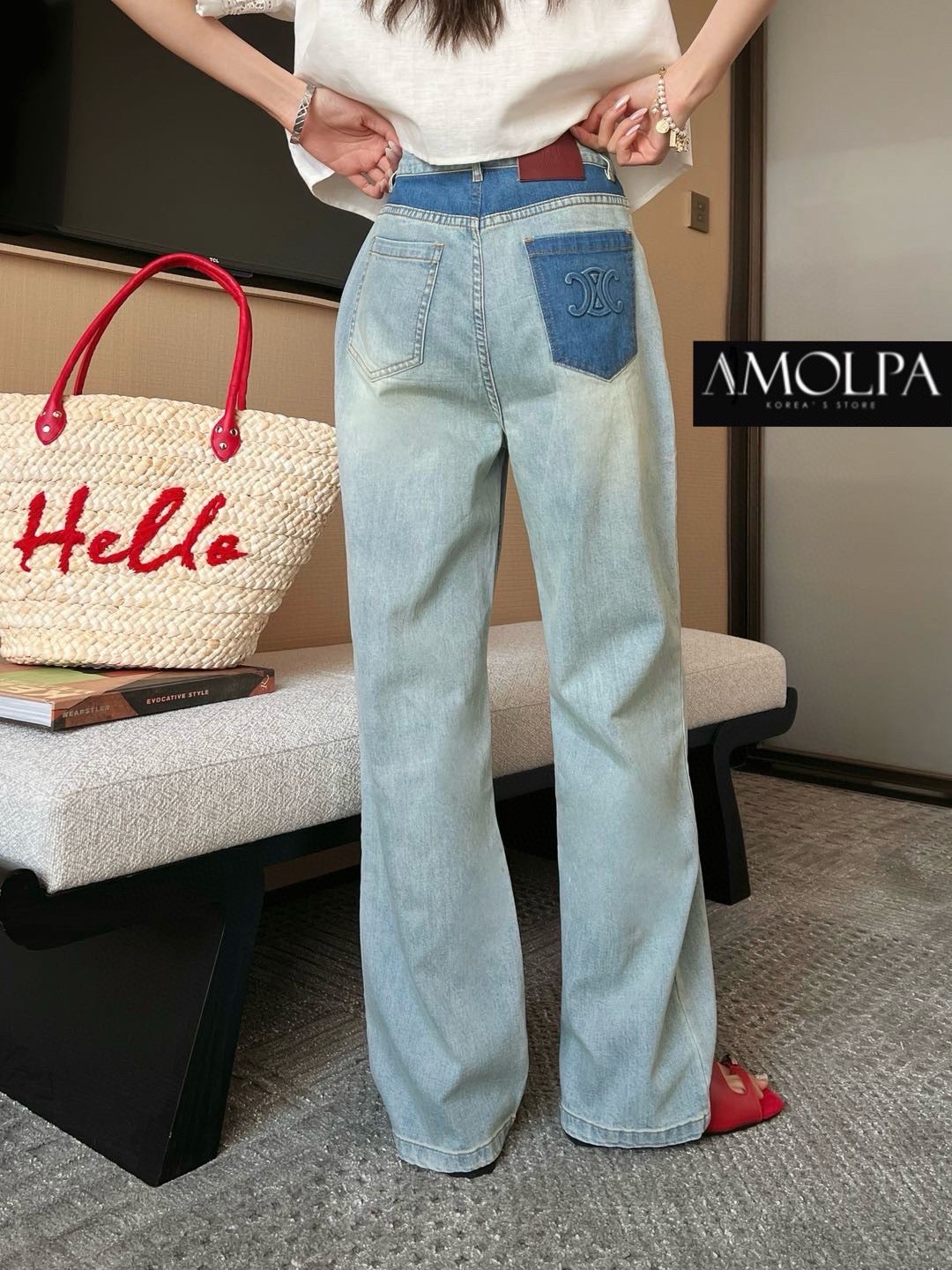 กางเกง CELINE DENIM งานสวยยยยม๊ากกก ใส่สบาย งานไฮเอนชนช๊อป ขึ้นห้างเลยน๊า งานดีม๊ากกกกมาก ใส่สบายมีกระเป๋าข้าง แมทซ์กับอะไรก็สวย เก๋ สุดๆ ห้ามพลาดเลยน๊า #AMOLPA BRAND