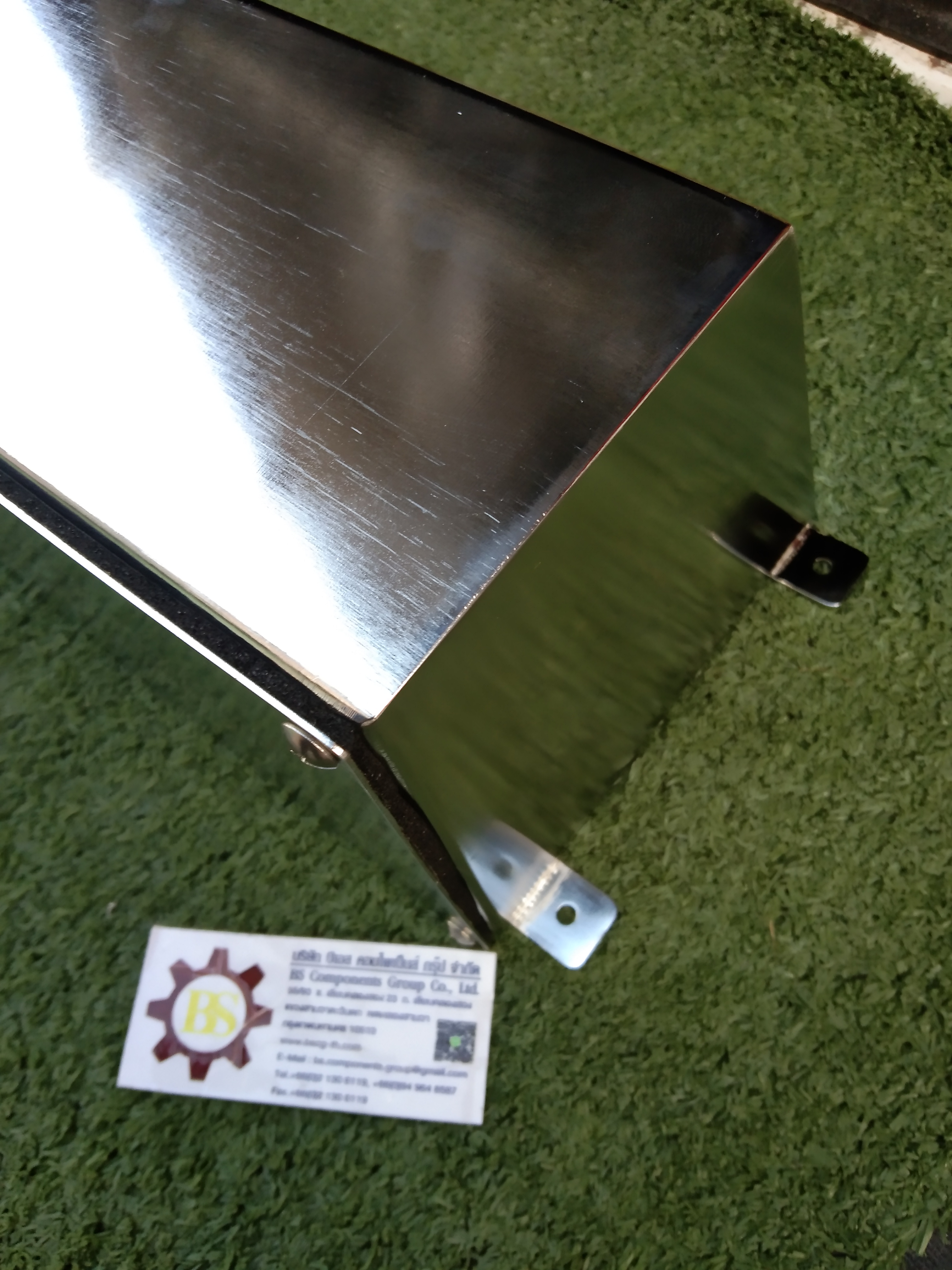 กล่องสแตนเลสด้านบนสโลป POWER PLUGS (B) W800xH150xD150mm.