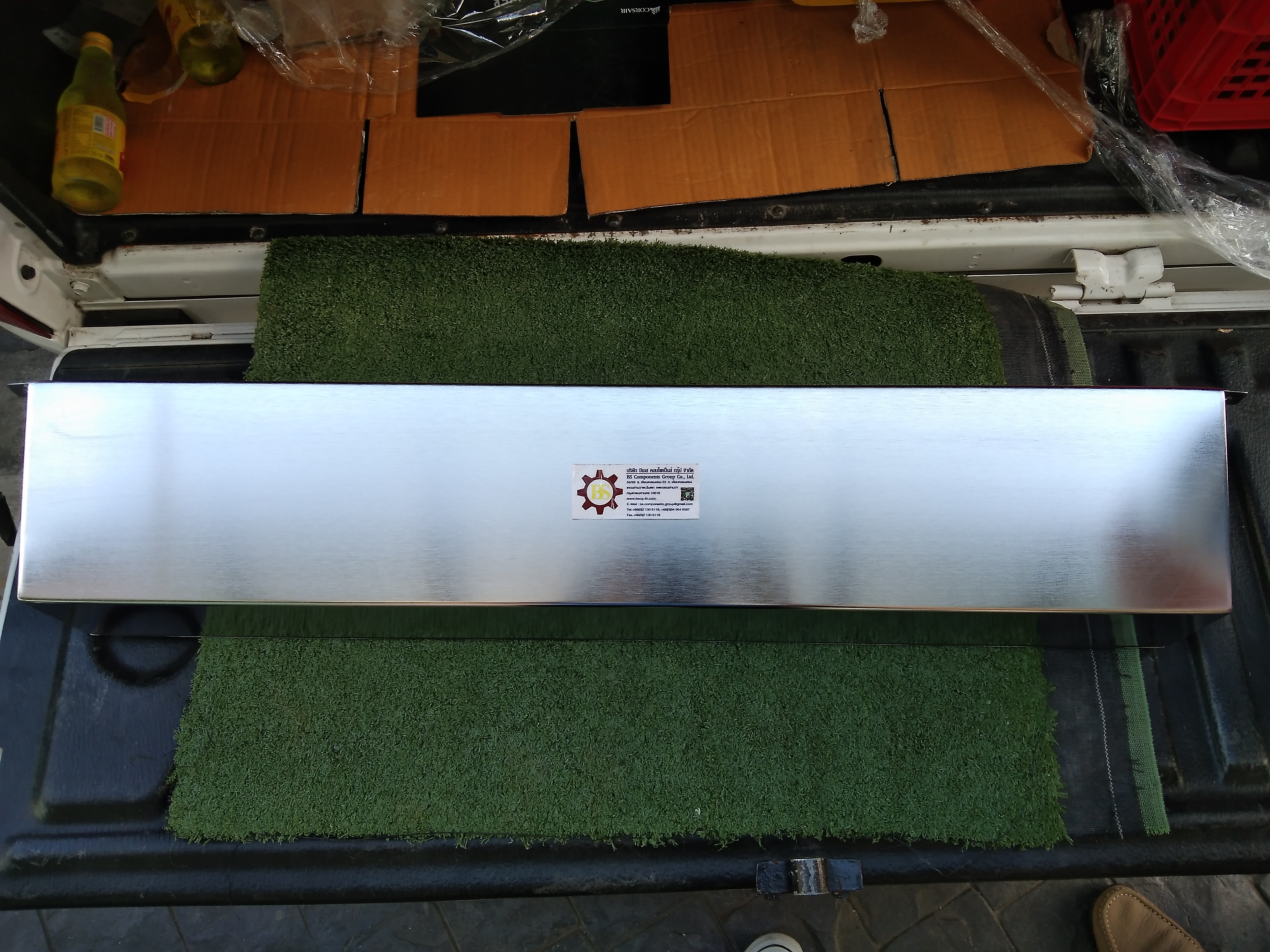 กล่องสแตนเลสด้านบนสโลป POWER PLUGS (B) W800xH150xD150mm.