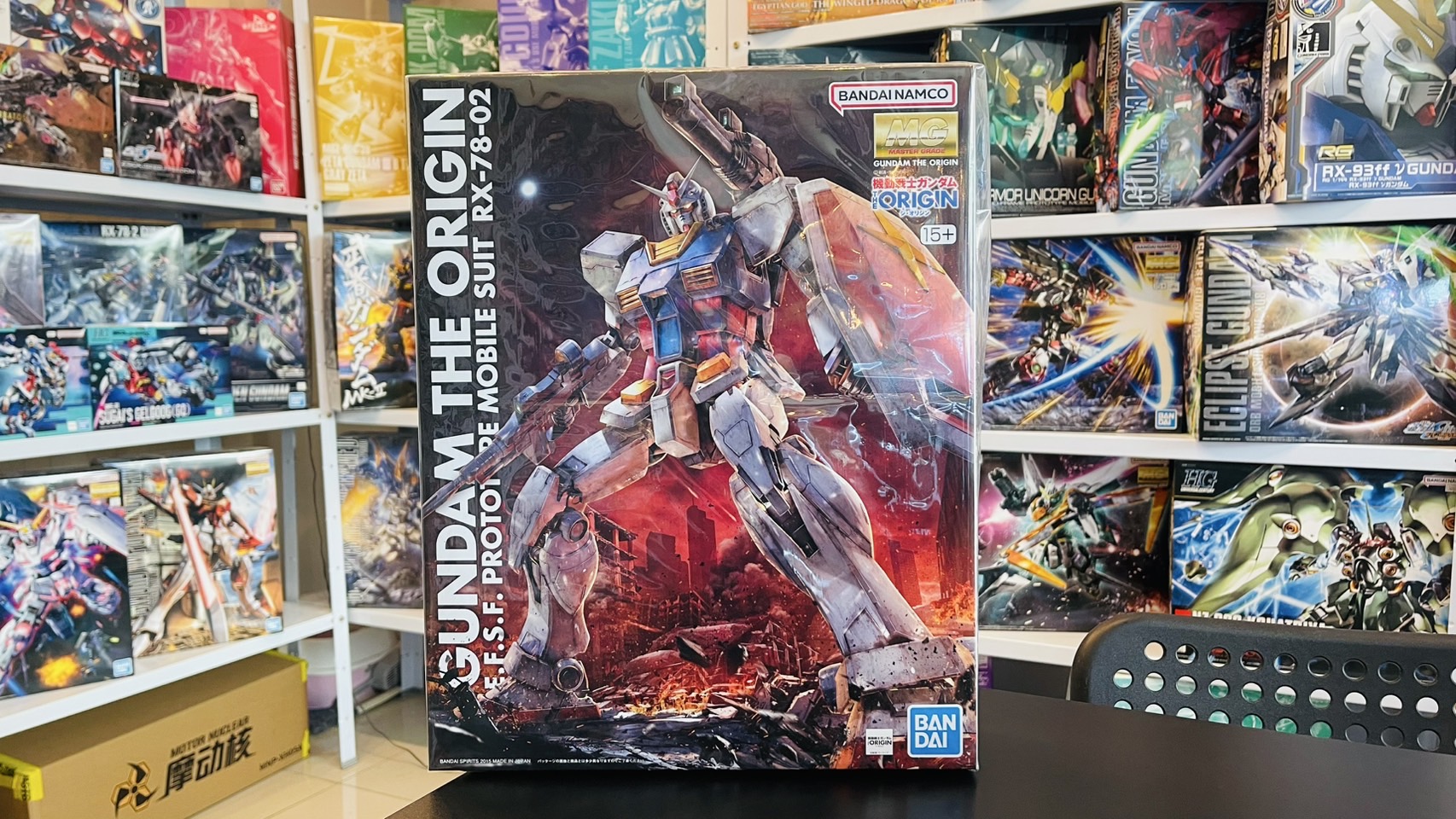 MG 1/100 RX-78 Gundam [Gundam THE ORIGIN]