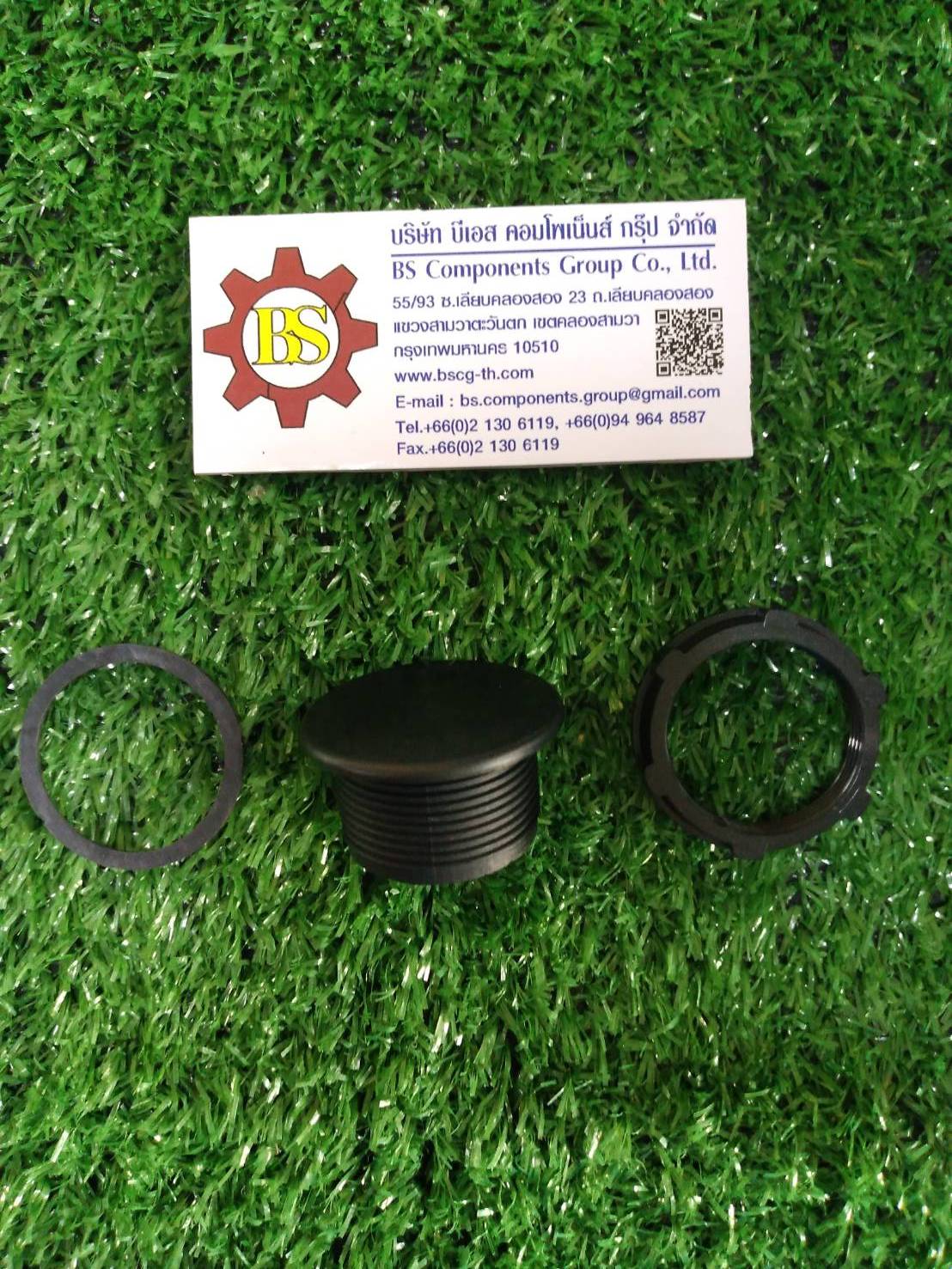 SHINOHAWA : ปลั๊กอุด แหวนล็อค พลาสติก 30mm. สีดำ