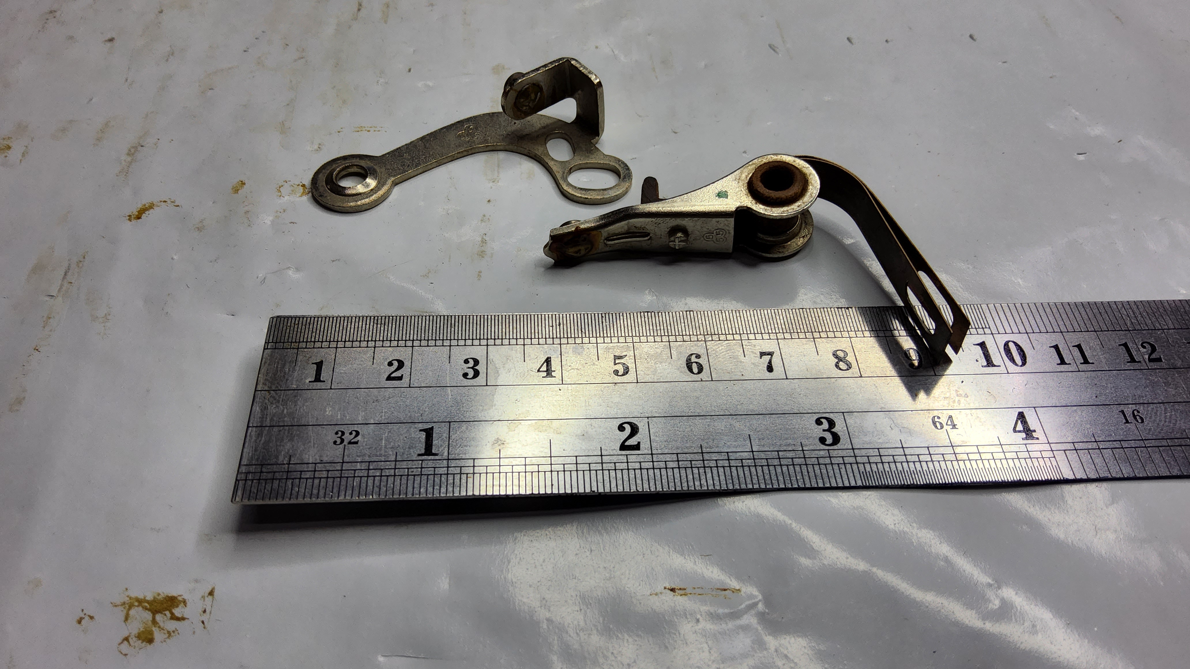 ทองขาว รถจี๊ป JEEP CJ5 CJ6 จิ๊ป เล็ก จิ๊ปวินลี่