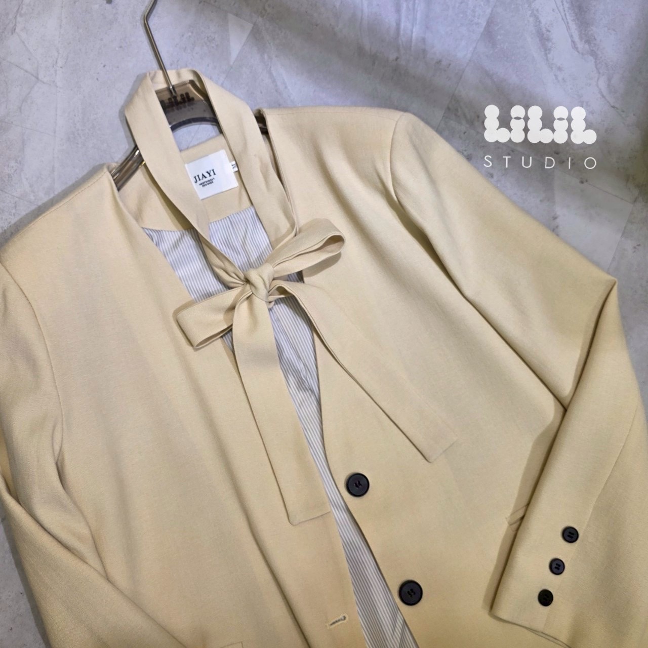 ชุดSet LILIL STUDIO🎀 ใครชอบชุดSet แกรมๆ รุ่นนี้พร้อมส่งค่ะ ผ้าฝ้ายลินินเนี้ยบๆ ใส่แยกได้ เกงเอวยางยืดซิปหน้า