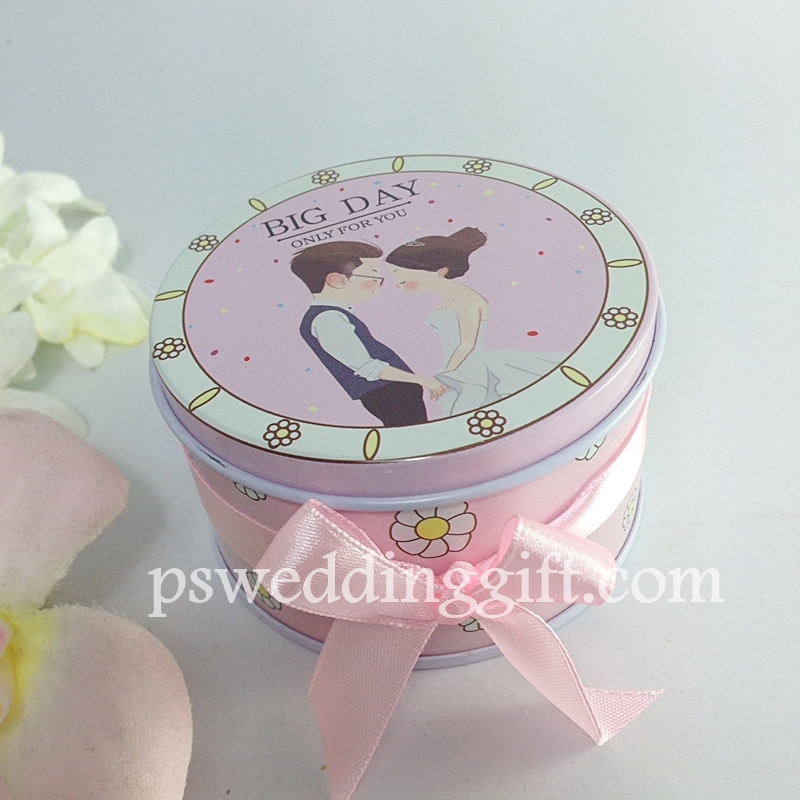 ตลับเหล็กทรงแลม คละแบบ คละสี พร้อมป้ายชื่อ