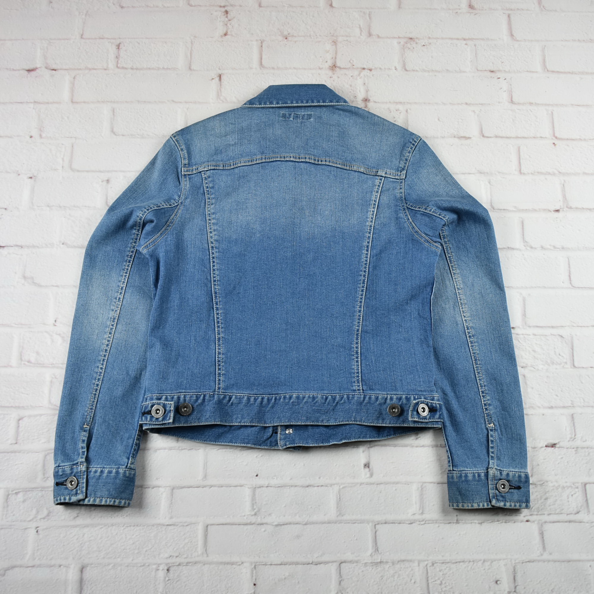 GLOBAL WORK อกจริง 34 ไซส์ S เสื้อแจ็คเก็ตยีนส์ แขนยาว ผู้หญิง เนื้อผ้านุ่มใส่สบาย ทรงสวย มีกระเป๋าข้างเป๋าใน