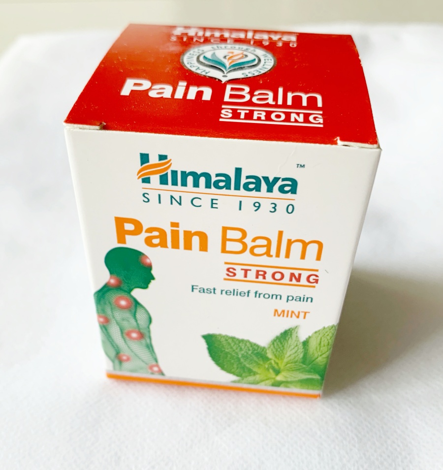 ยาหม่องสมุนไพรสะระแหน่ Pain Balm Strong