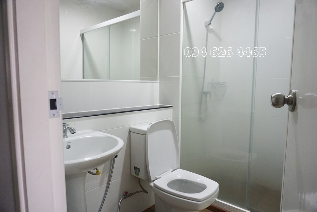 ให้เช่าด่วน ราคาถูก คอนโด รีเจ้นท์โฮม เฟส 27 ติดรถไฟฟ้า MRT บางซ่อน พร้อมเข้าอยู่