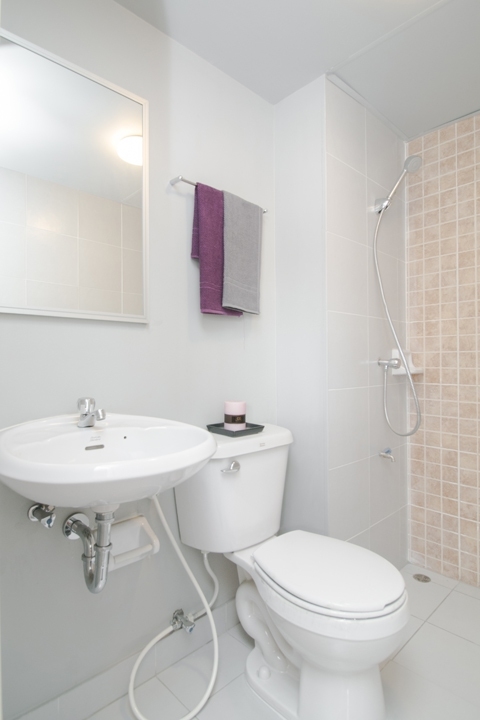 ขายพร้อมผู้เช่า ลุมพินี ทาวน์ชิป รังสิต-คลอง1 อ.ธัญบุรี จ.ปทุมธานี ห้อง 21.5 ตร.ม