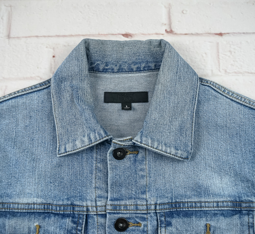 UNIQLOแท้ รอบอก 36 เสื้อแจ็คเก็ตยีนส์ ผู้ชาย ยูนิโคล่ สียีนส์ เสื้อแขนยาว เนื้อผ้าดี