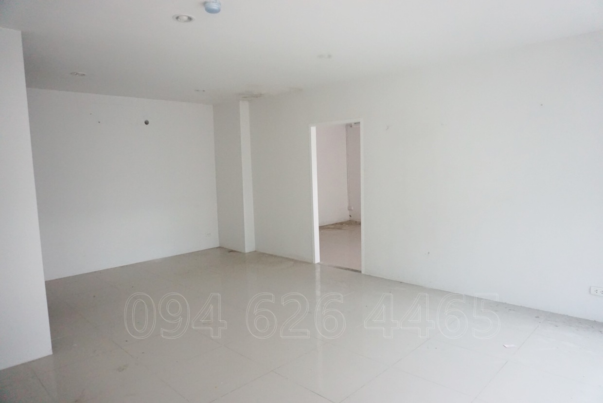 ร้านค้า ออฟฟิศให้เช่า ลาดพร้าว 101 โซนคอนโดใกล้ Community Mall 72.87 ตร.ม