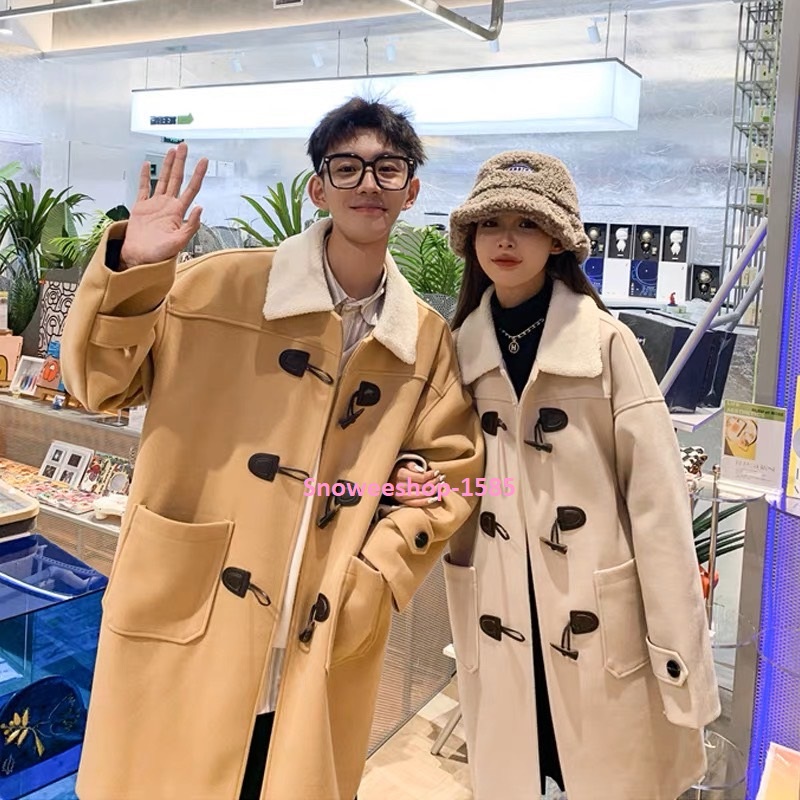 เสื้อโค้ทผ้าวูลแต่งปกเฟอร์ตัวยาว โค้ทกันหนาวเกรดพรีเมี่ยมทรงโอเวอร์ไซ ใส่ได้ทั้งผู้ชายและผู้หญิงมาพร้อม 3 เฉดสี หลายไซให้เลือก