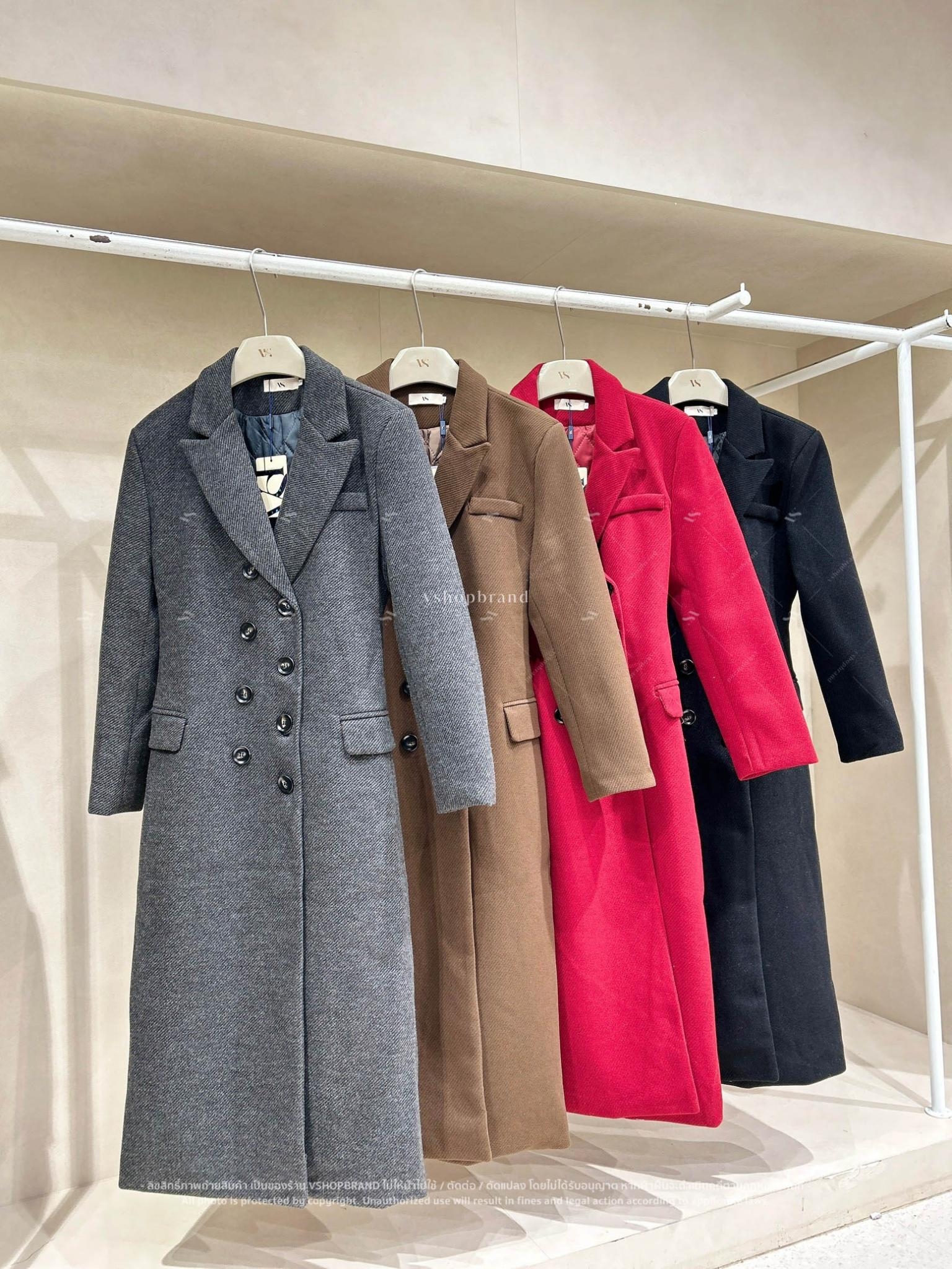 โค้ทยาวทรงตรง เนื้อผ้าวูล ลายผ้าเฉียง