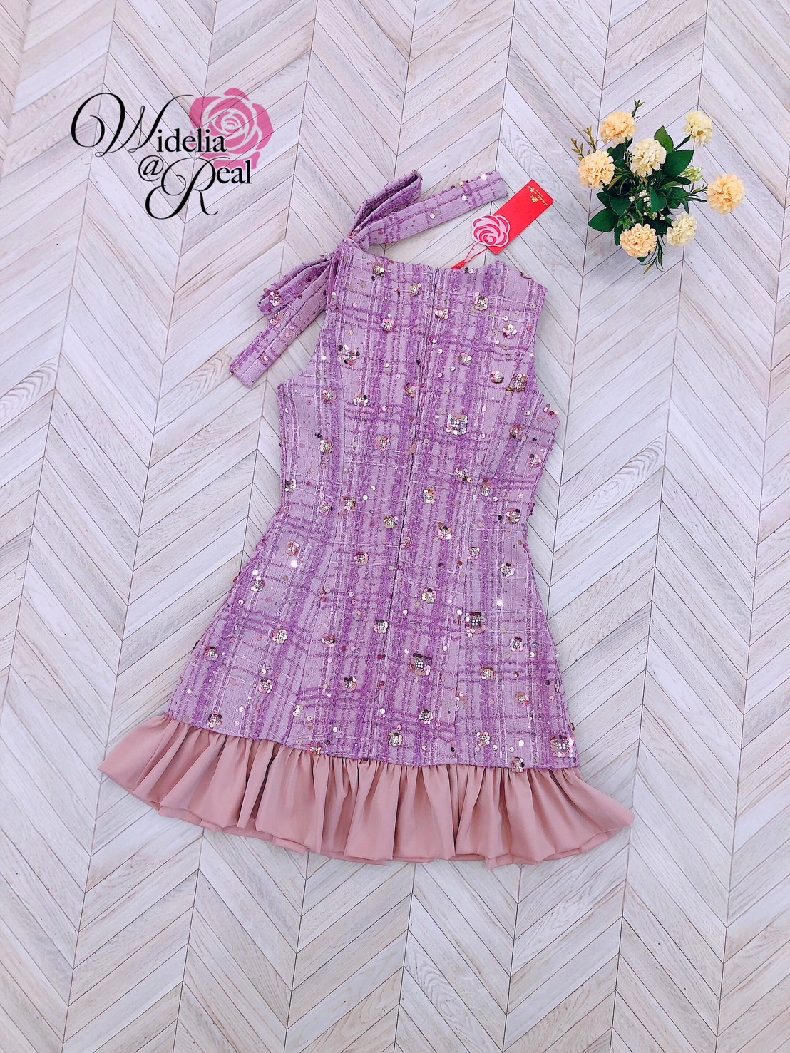 เดรสผ้าทวิตปักเลื่อม เย็บดอกไม้ด้วยลูกปัด ใส่แล้วดูสวยหรูมากแม่