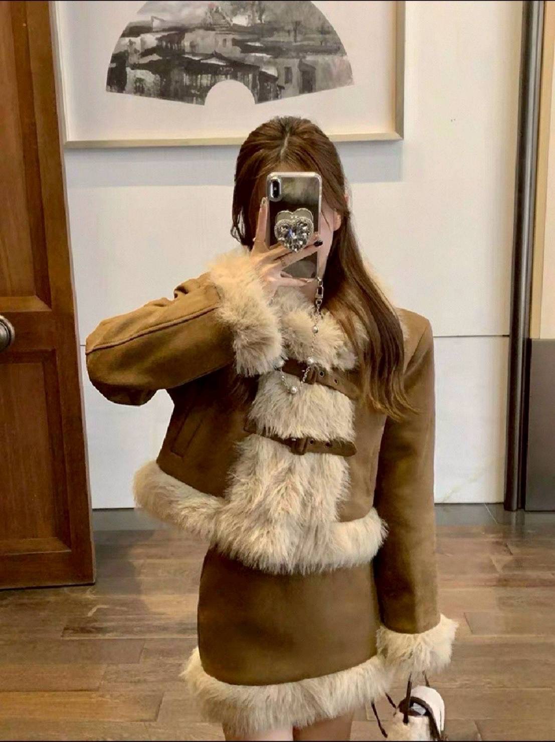 Set 2 ชิ้น เสื้อแต่งขนเฟอร์สีสดใสน่ารัก+กระโปรงเข้าชุด