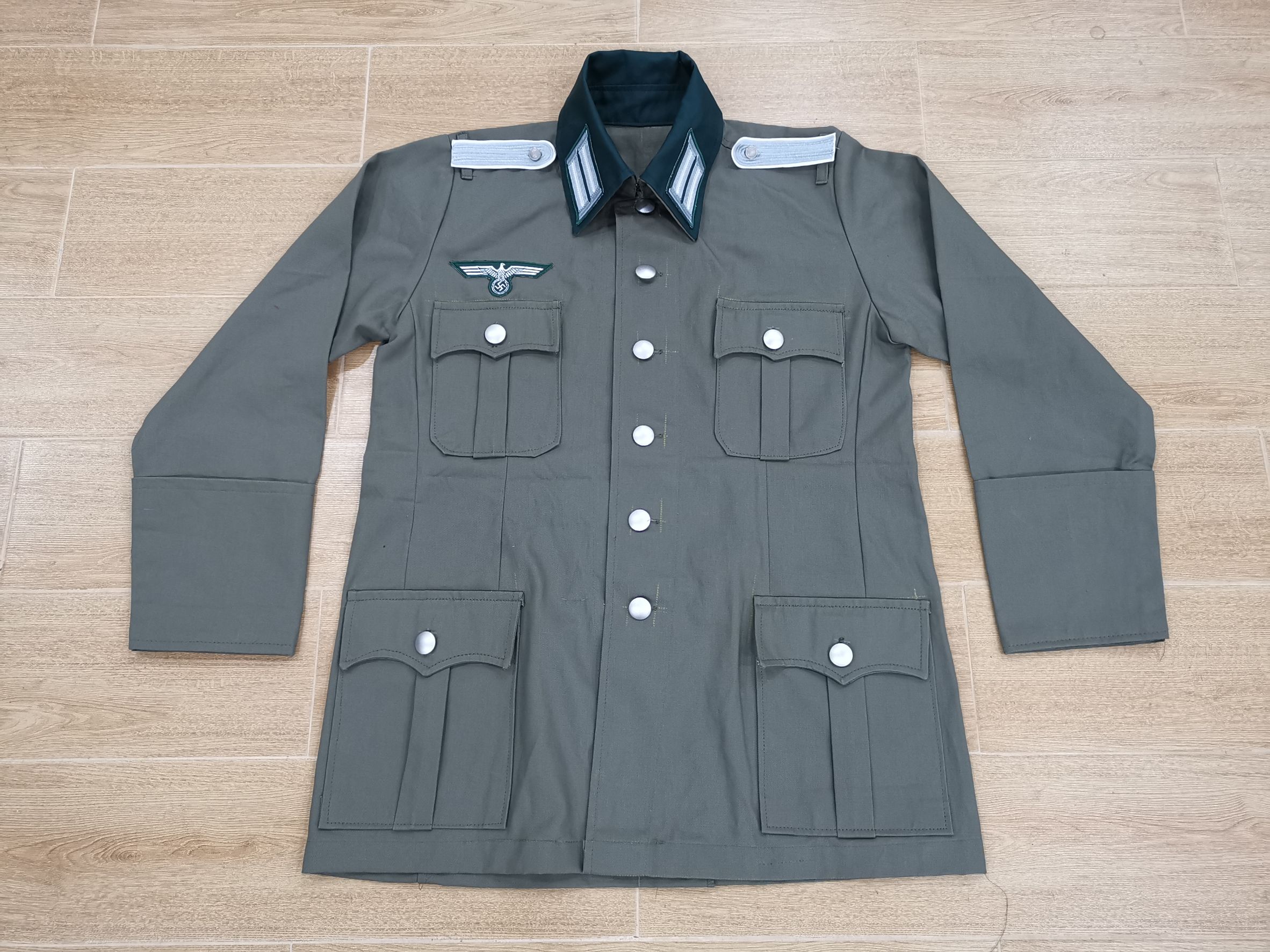 ชุดทหารเยอรมัน สงครามโลก เสื้อ + กางเกง + ติดยศตามรูป ทัพบก WW2 German M36 Officer Uniform + Insignia ร้าน BKK Militaria