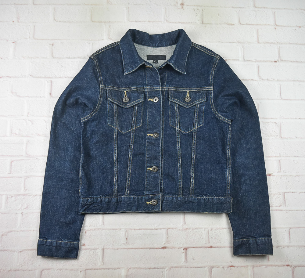 UNIQLO®แท้ อก 34 เสื้อแจ็คเก็ตยีนส์ผู้หญิง ยูนิโคล่ สียีนส์เข้ม เสื้อแขนยาว เนื้อผ้าดี