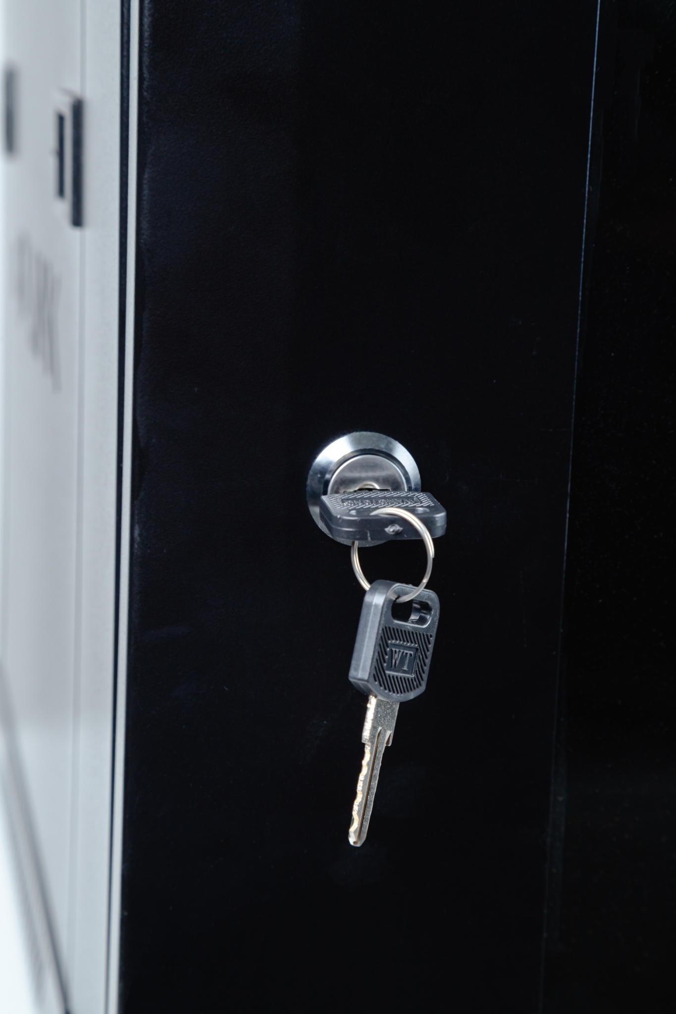 อพอลโล่ เน็ทเวิร์ค APL-6UN 40 Size 6U Apollo ตู้แร็ค ใส่อุปกรณ์เน็ทเวิร์ค ลึก 40เซนติเมตร จำหน่ายโดย กู้ดวารันตี เทคโนโลยี APL-6 UN 40CM 6U 40 SIZE APL-6 UN 40CM 6U