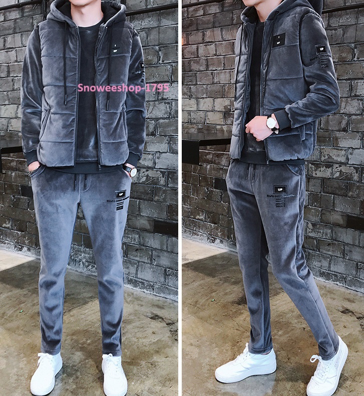 Hooded Sweatshirt เซ็ทสามชิ้น เสื้อกั๊ก+เสื้อกันหนาว+กางเกงกันหนาว ชุดวอร์มกันหนาวใส่ได้ทั้งผู้ชายและผู้หญิง ใส่เป็นคู่รัก เหมาะสำหรับใส่เที่ยวต่างประเทศฤดูใบไม้ร่วงและฤดูหนาว หรือใส่ขึ้นเครื่องแฟชั่นสนามบินของคุณผู้ชายและผู้หญิง ผ้ากำมะหยี่ทอหนา มาพร้อม