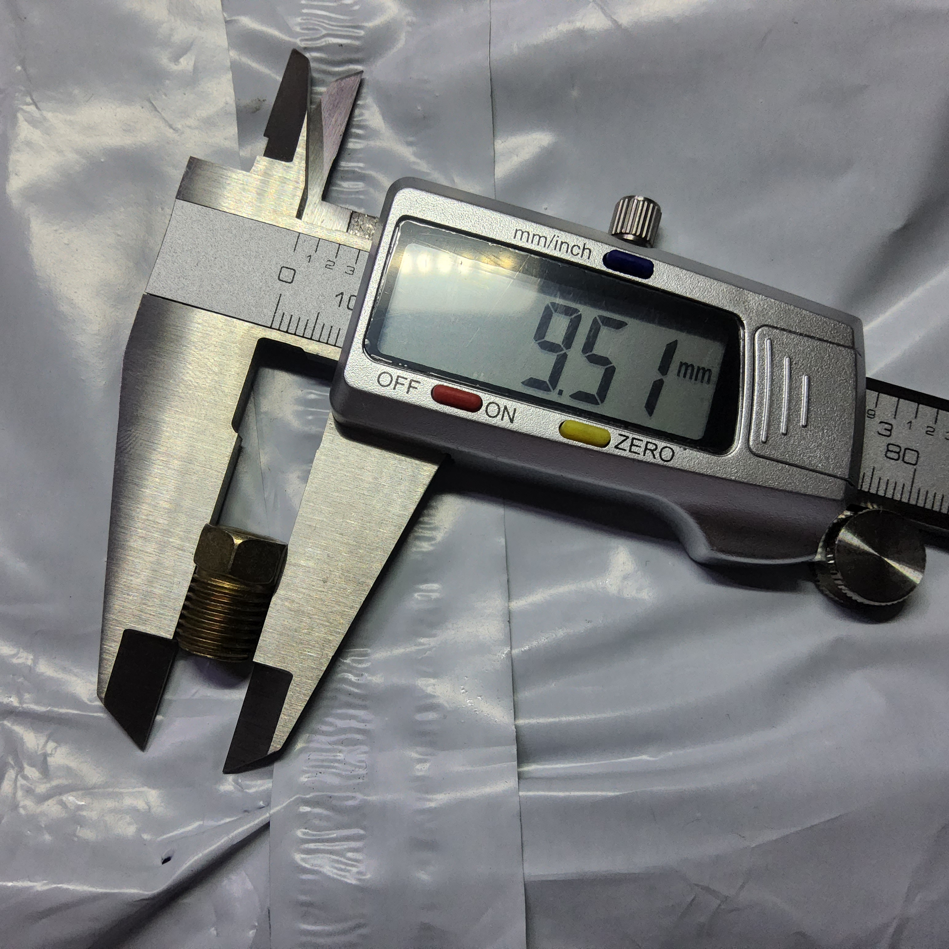 หัวแป็บเบรค 3/16 ( 1.5 หุน ) [ หัว # 10 ] เกลียวหุ่น ละเอียด รถจี๊ป จี๊ปเล็ก CJ5 CJ6 CJ7 รถ ยุโรป