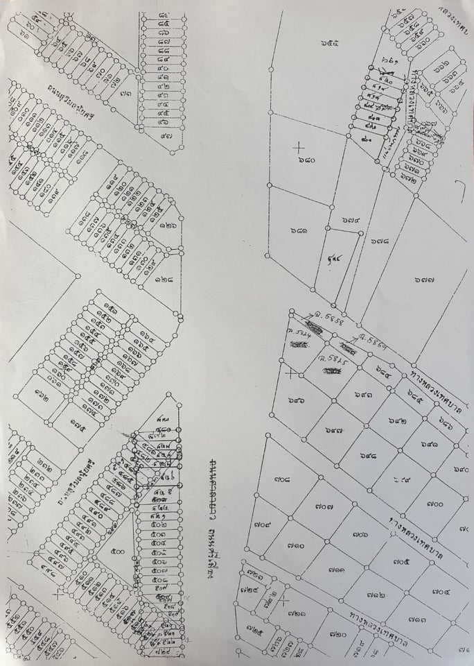 ขายที่ดินราคาถูกกลางเมืองอุทัยธานีห่างจากสถานีขนส่งผู้โดยสารอุทัยธานี 285 เมตร