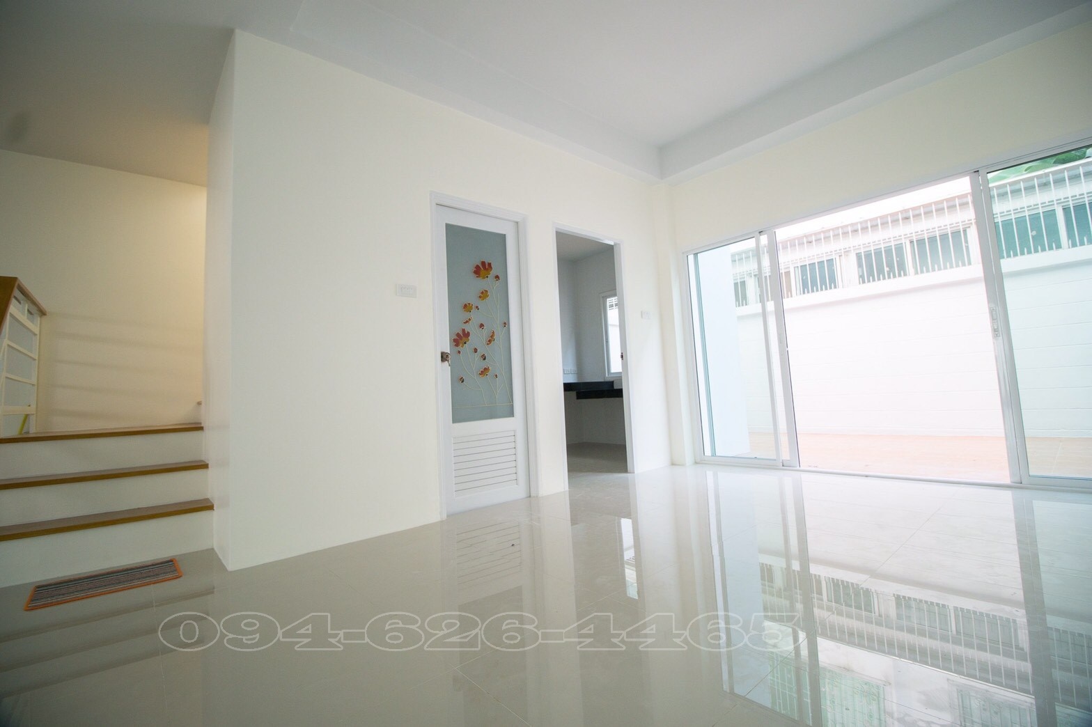 ขาย ทาวน์โฮม 3 ชั้น โครงการใหม่ ย่านรามอินทรา ใกล้รถไฟฟ้า กู้ได้ 100%