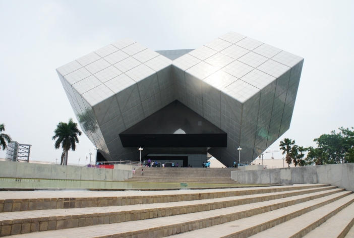 สถานที่ท่องเที่ยวที่เปิดโลกการเรียนรู้ทางวิทยาศาสตร์ มีห้องพักรายวันแถวรังสิตให้พักผ่อน