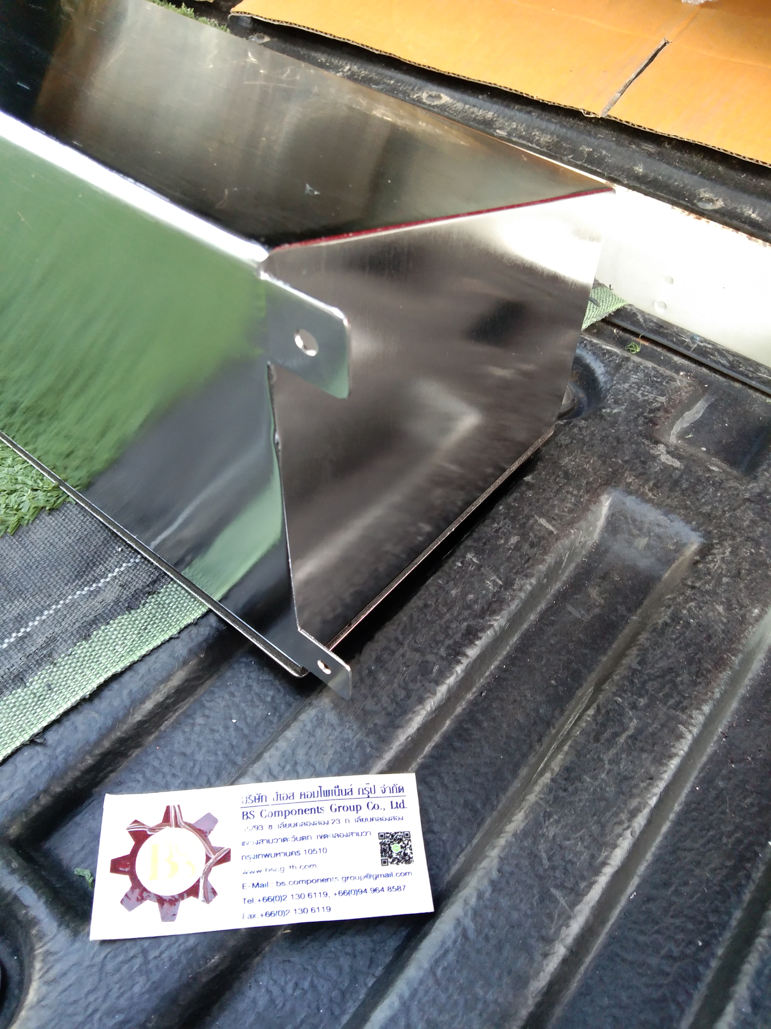 กล่องสแตนเลสด้านบนสโลป POWER PLUGS (B) W800xH150xD150mm.