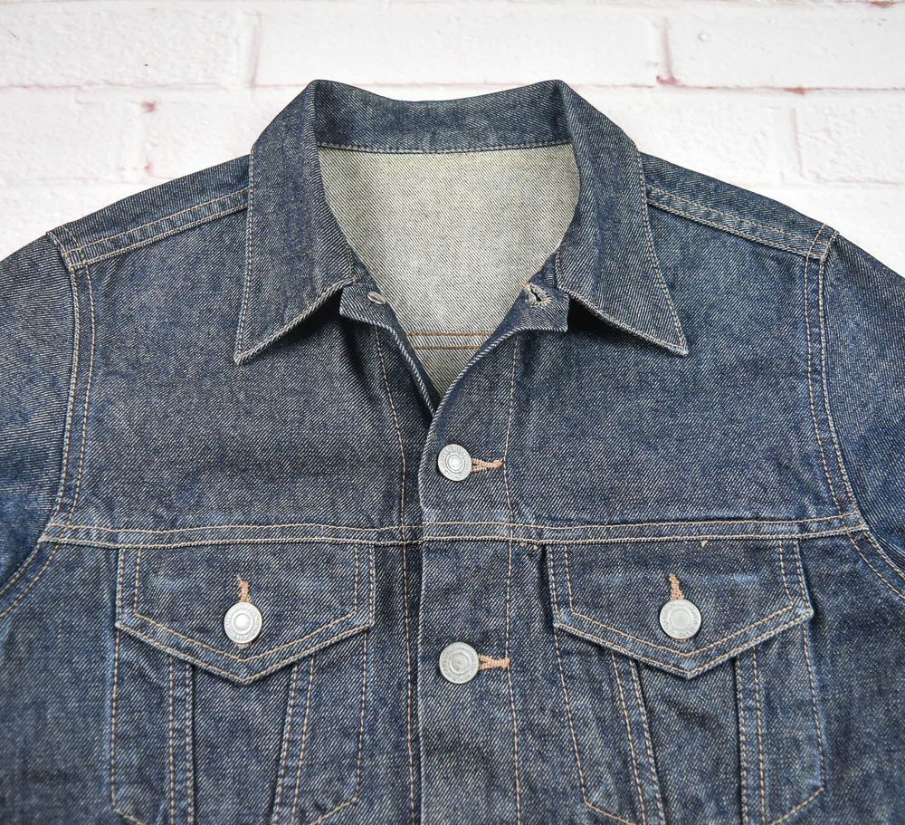 UNIQLO®แท้ อก 38 เสื้อแจ็คเก็ตยีนส์หญิง ยูนิโคล่ สียีนส์เข้ม เสื้อแขนยาว เนื้อผ้าดี