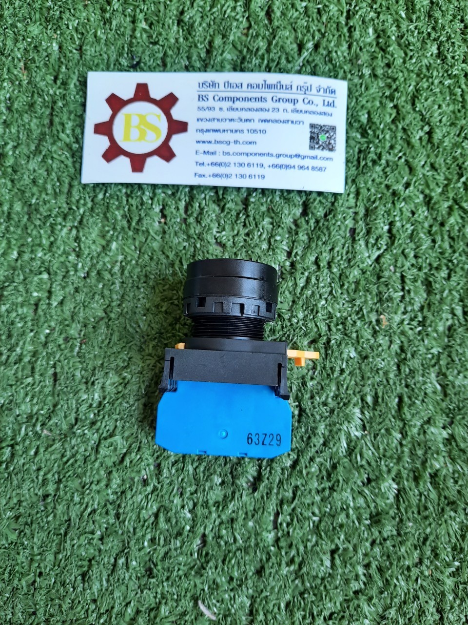 IDEC : PB.22mm. YW1B-M1E10R, 1NO แดง