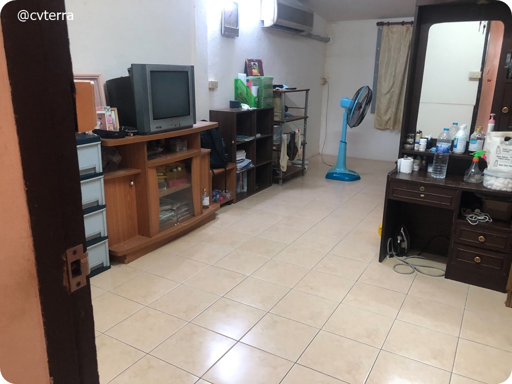 ขายทาวน์เฮ้าส์ 2 ชั้น ปทุมทิพย์ รถไฟฟ้า บางซ่อน 800 เมตร ซ.กรุงเทพ นนท์ 17 ขนาด 22 ตร.ว