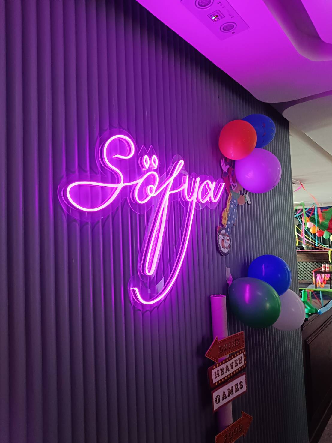 งานผลิต-ติดตั้ง ป้ายไฟนีออนดัดled flex แสงสีม่วง #ป้ายภูเก็ต