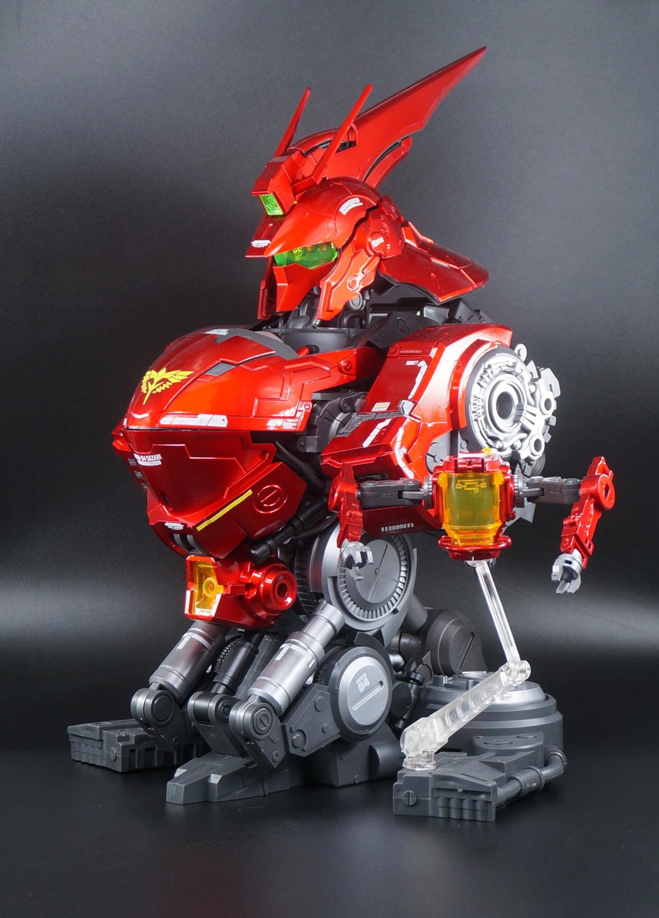 1/35 Sazabi Head Display Model Bust (Metallic Coating) [Noah]**ทักเเชทก่อนกดคำสั่งซื้อนะครับ***