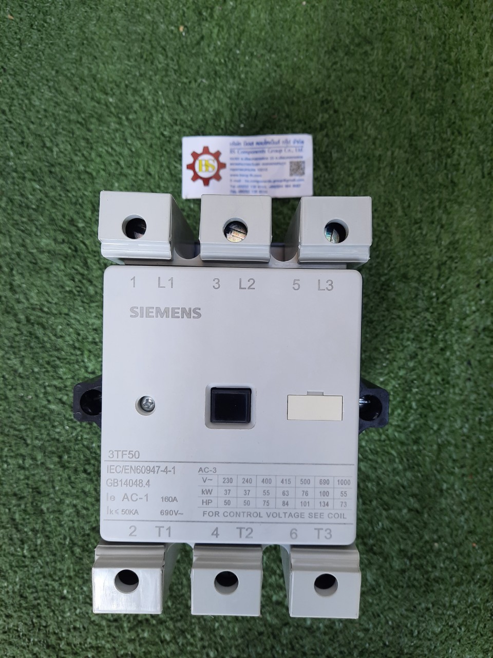 SIEMENS : 3TF5022-0XP0 Contactor AC 50 HZ, coil230/220 V AC3 400 V 110 A 55 kWAUX. contacts: 2 NO + 2 NC size 6 screw connection