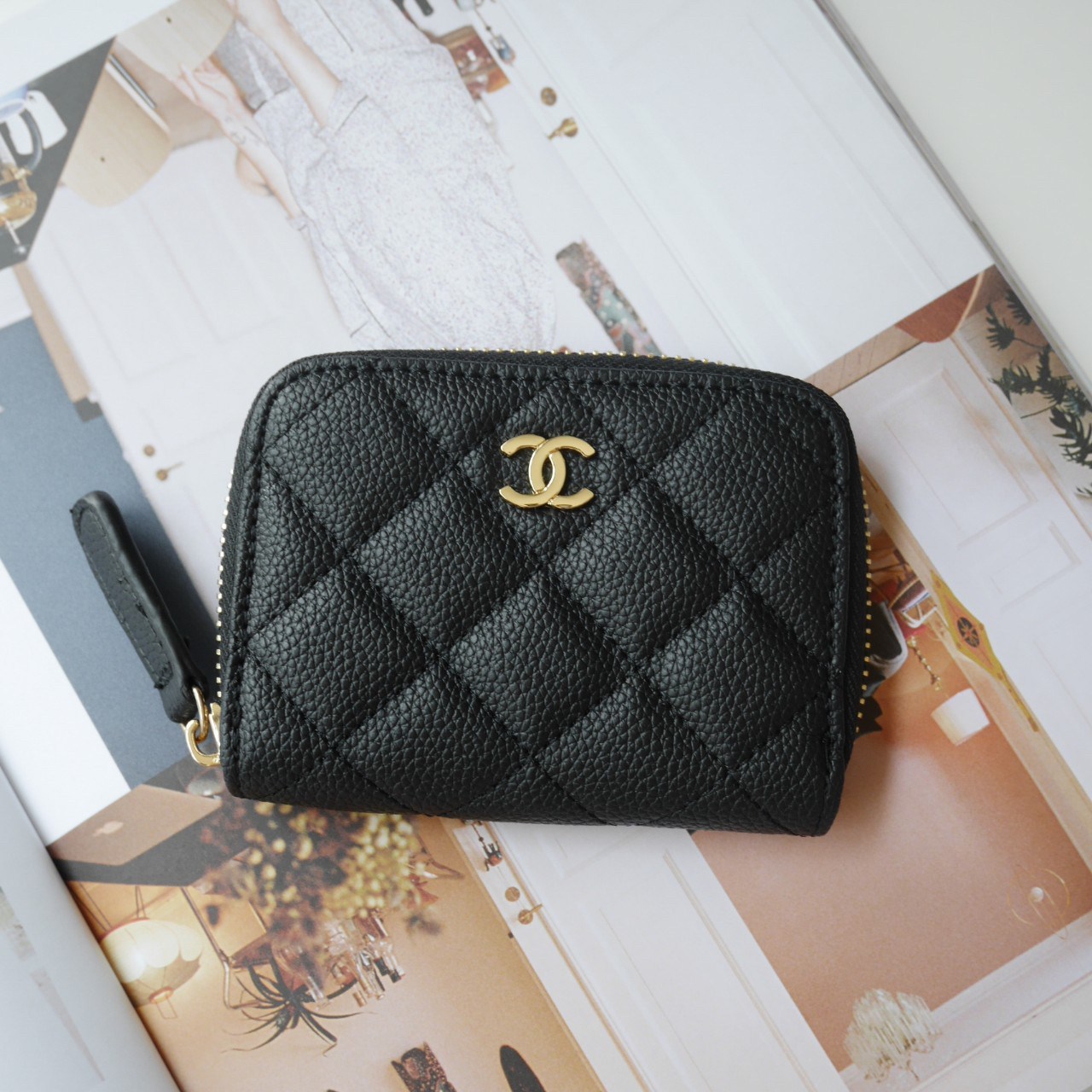 กระเป๋าสตางค์ใบสั้นซิปรอบเรียบรหรูดูแพงแบรนด์เนมชาแนลพรีเมี่ยมกิ๊ฟ Chanel Premium gift-หนังคาเวียร์สีดำอะไหล่ทอง