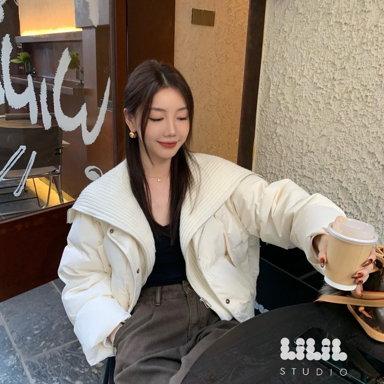 เสื้อแจ็คเก็ตนวมปกไหมพรม ล็อคซิป2ชั้น อุ่นสุดขนเป็ดน้ำหนักเสื้อเบา กระเป๋าข้างมืออุ่นด้วย พร้อมส่งเลยค่ะ #ถ่ายจากสินค้าจริง