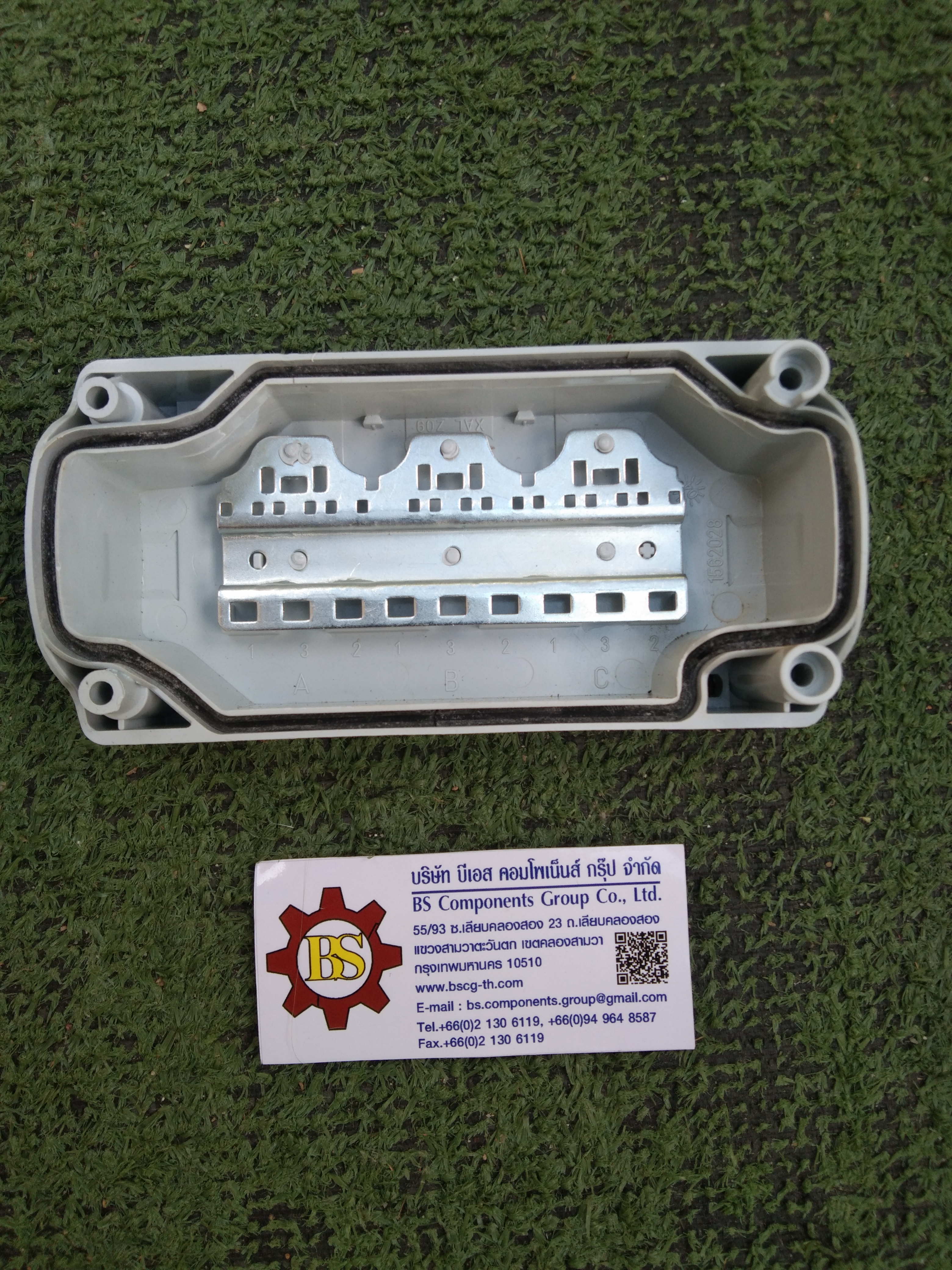 SHINOHAWA: กล่อง 3ช่อง XAL-D03