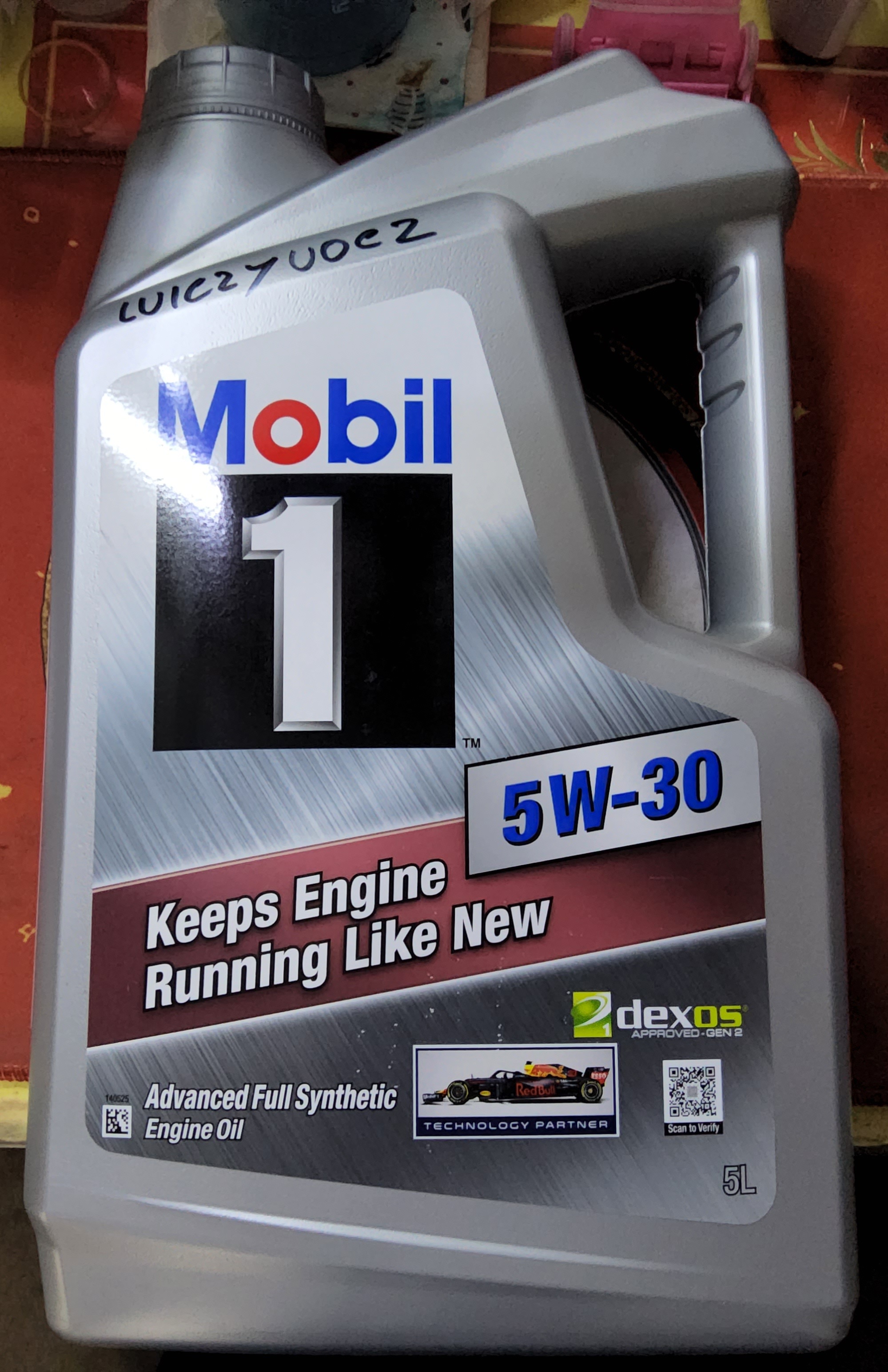 น้ำมันเครื่องเบนซิน MOBIL 1 SAE 5w-30 สังเคราะห์ 100% ขนาด 5 ลิตร