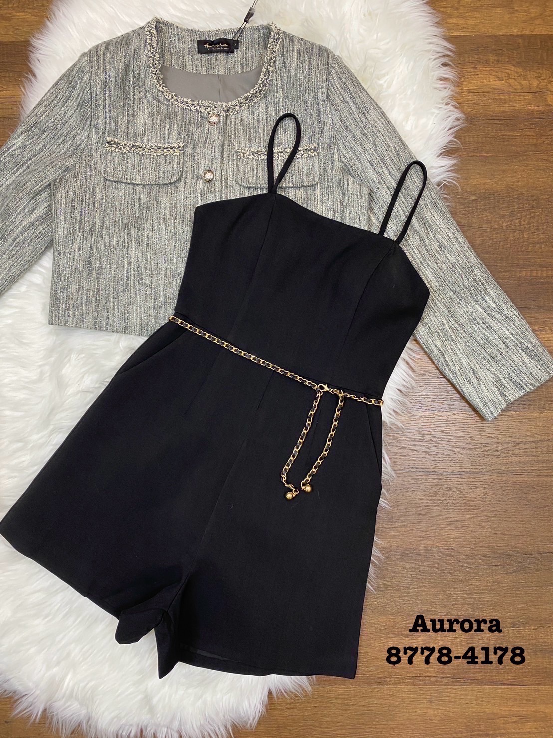 Label :: AURORA by RAMI-PAPHA Setเสื้อทวิสสีสันเรียบหรูหรา สวยสะดุดตา งานมีเทคเจอร์ในตัว ด้านหน้าแต่งกระดุมใช้งานได้จริง ช่วงไหล่เสริมฟองน้ำเพื่อทรงสวย มีซับใน