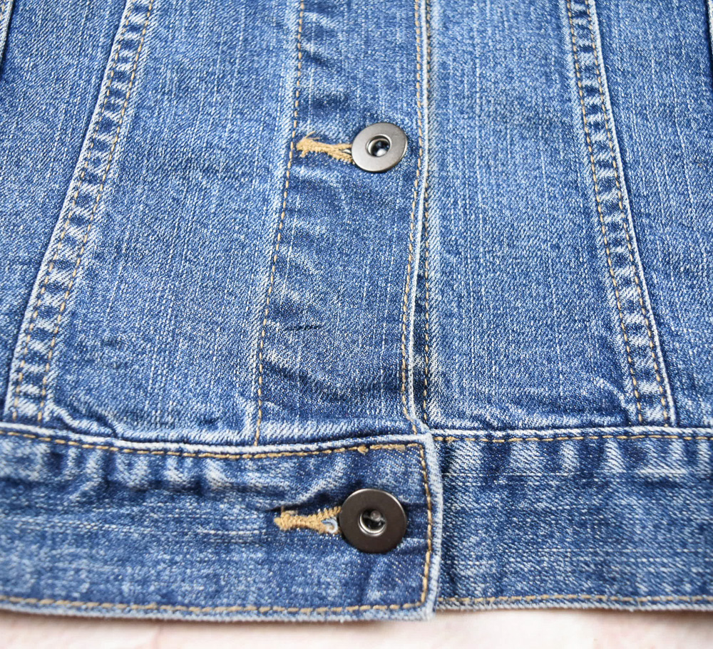 UNIQLO®แท้ อก 37 เสื้อแจ็คเก็ตยีนส์หญิง ยูนิโคล่ สียีนส์ เสื้อแขนยาว เนื้อผ้าดี